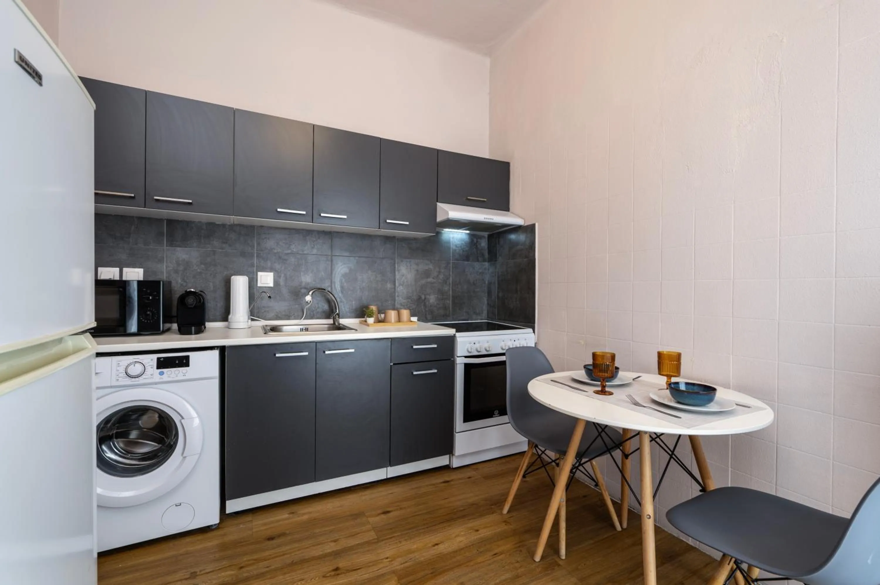 Coffee/tea facilities in Houseloft White Tower Collection