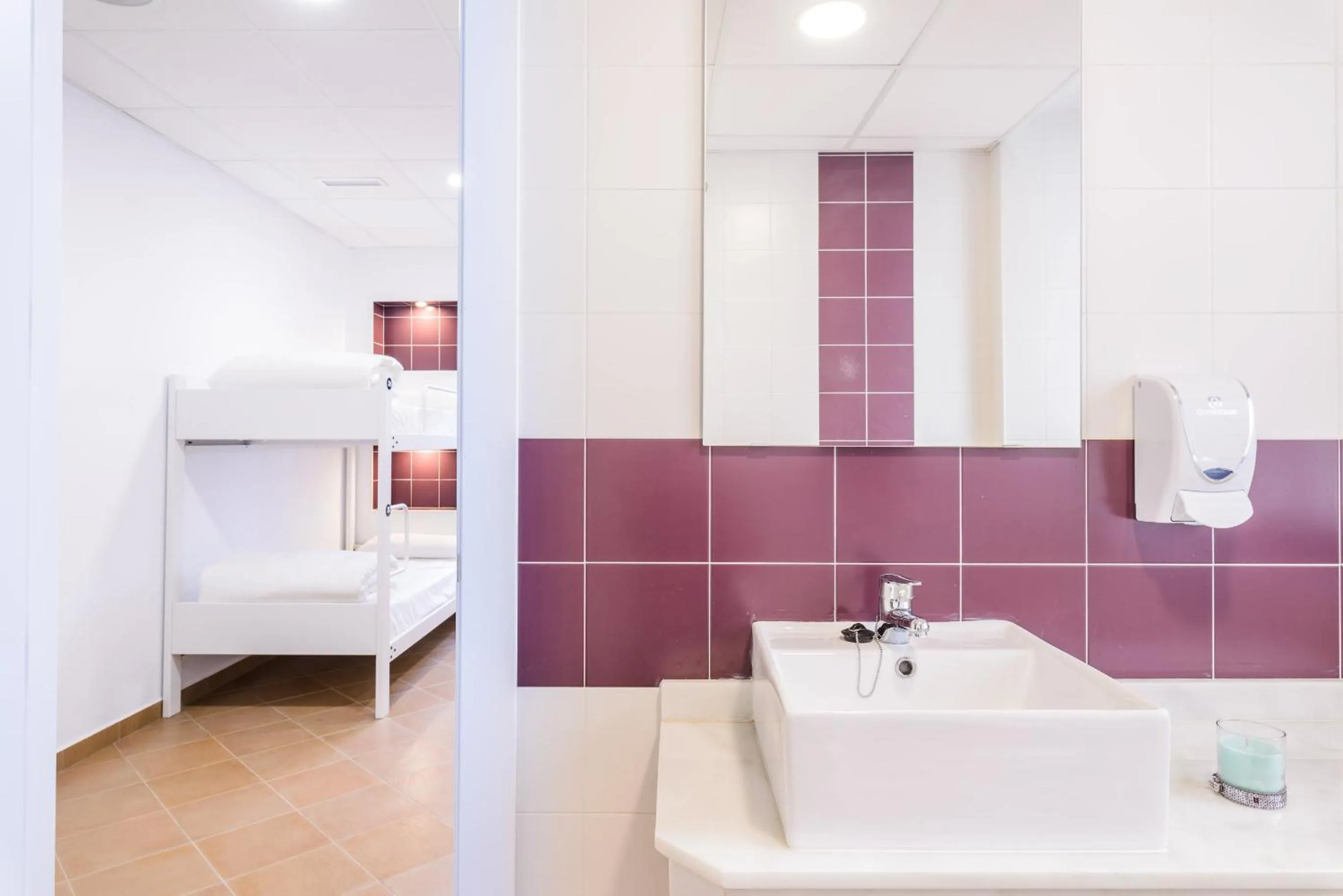 Bathroom, Bed in Benarrabá Hostel