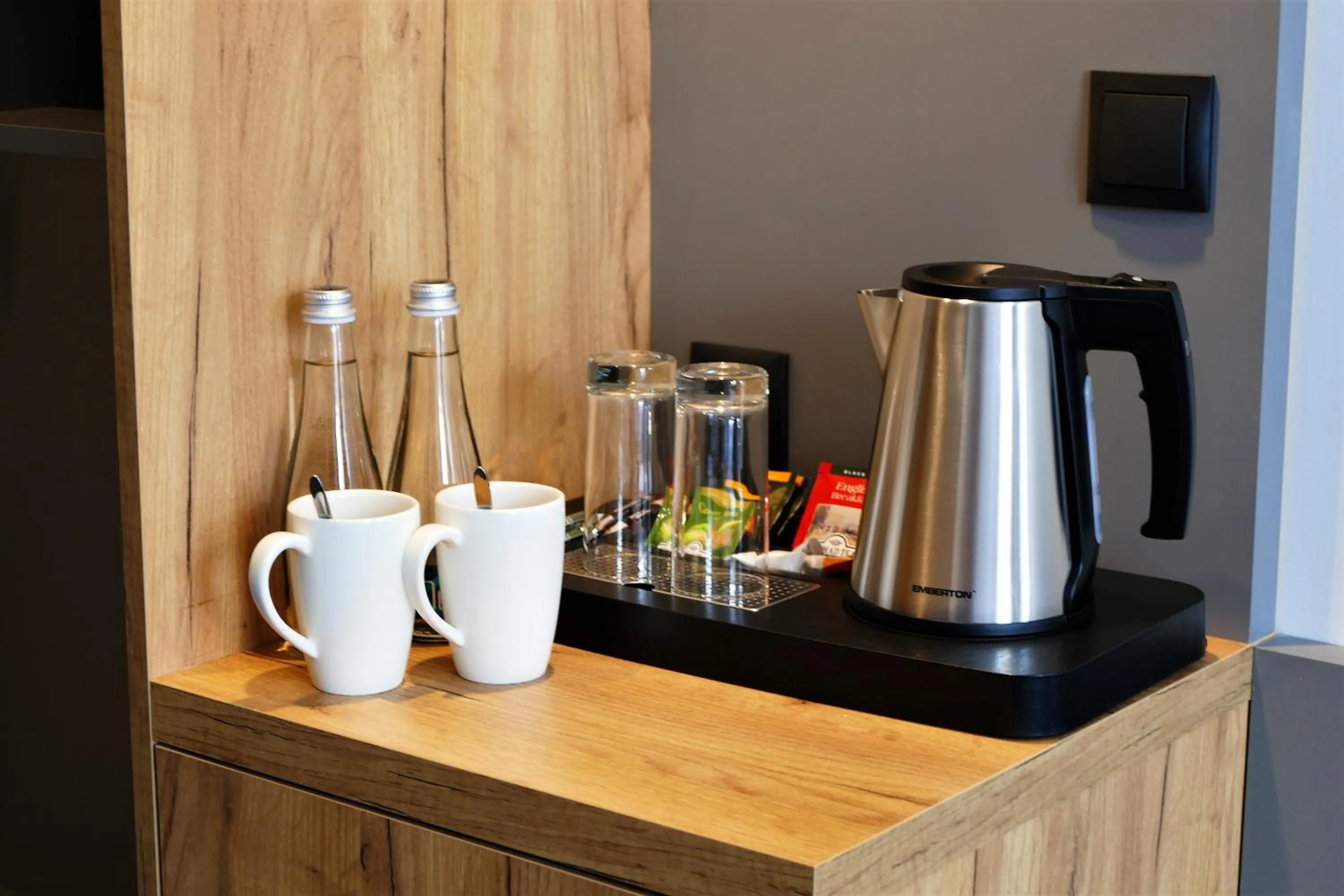 Coffee/tea facilities in Hotel Mokotów