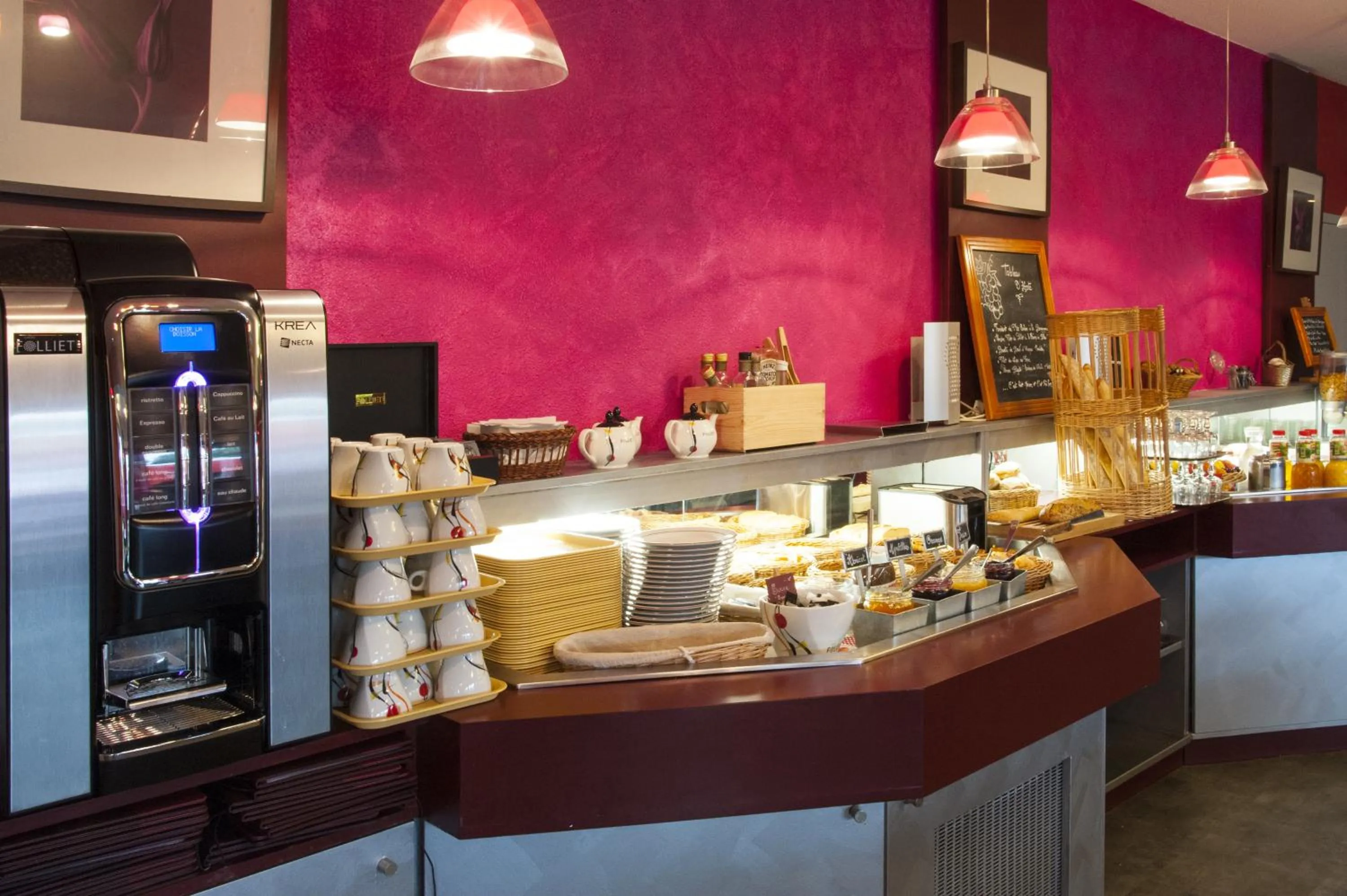 Restaurant/places to eat in The Originals City, Hôtel Mâcon Sud