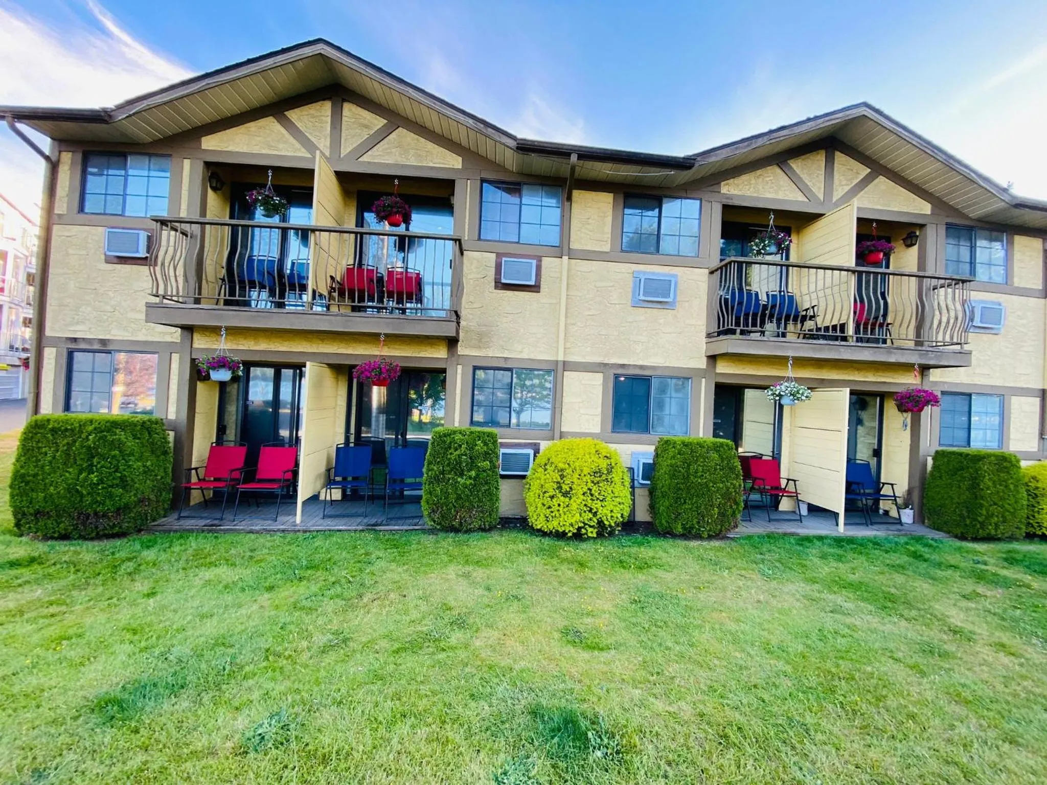 Property building in Wessex Inn By The Sea