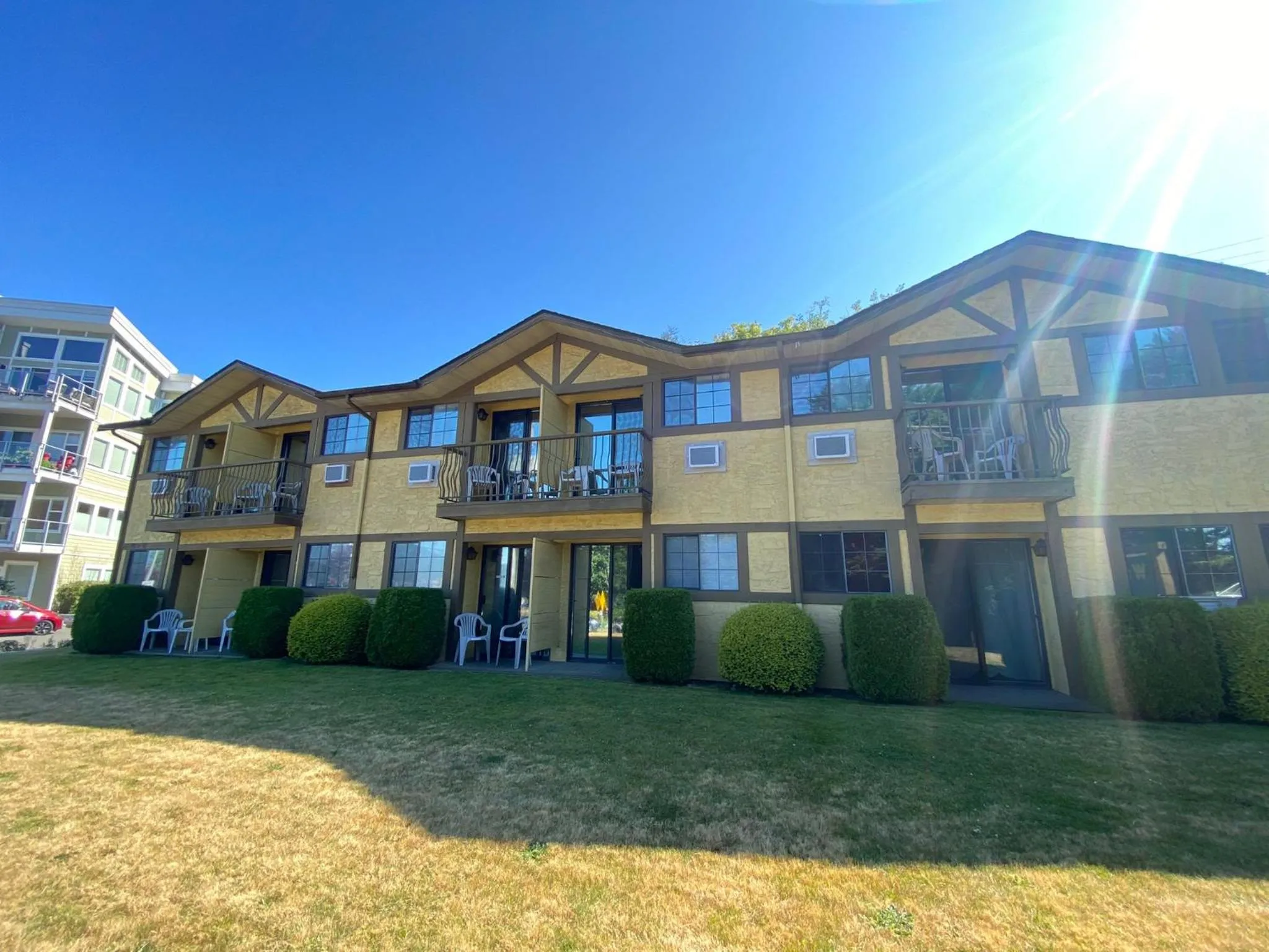 Property building in Wessex Inn By The Sea