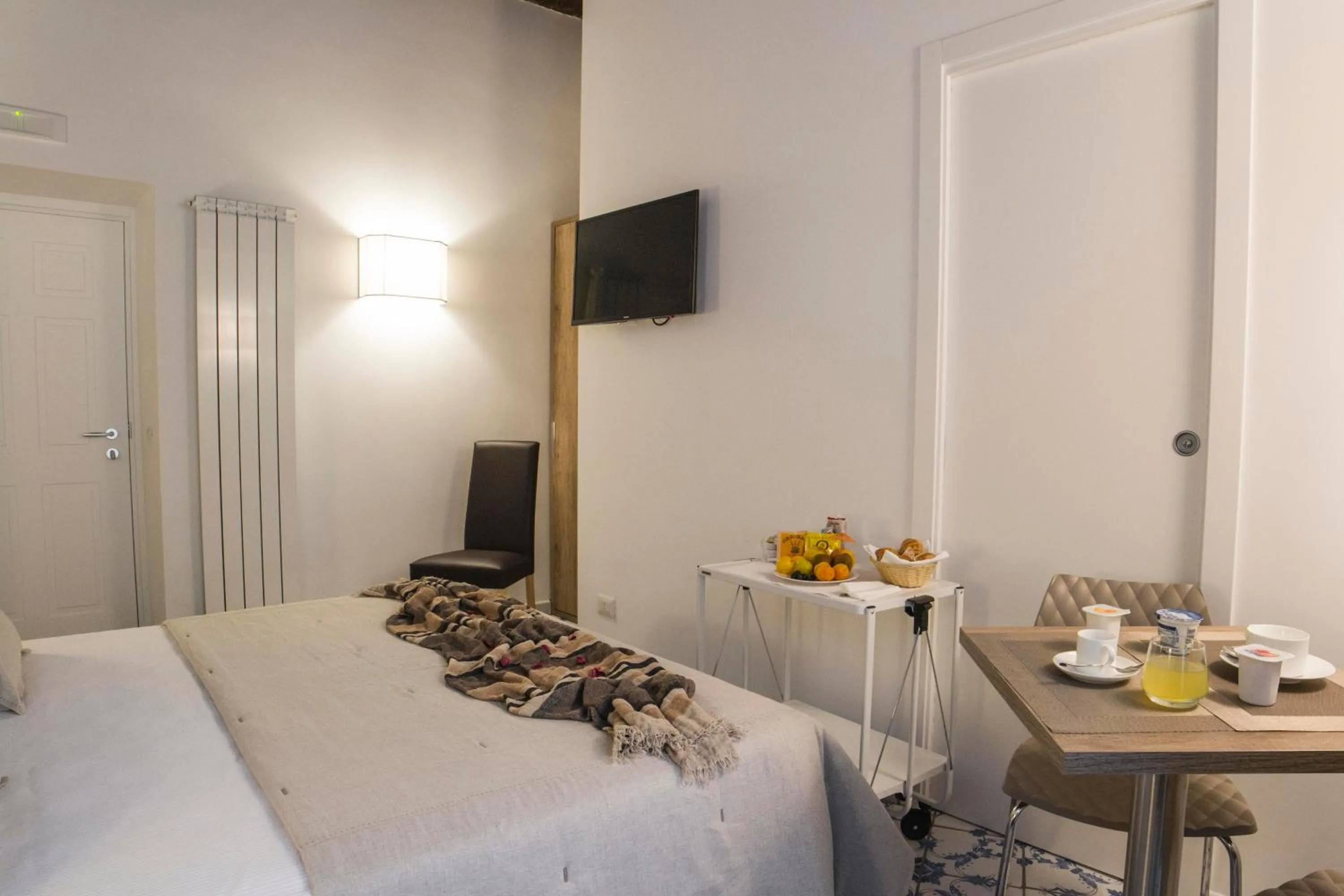 TV and multimedia, Bed in Morelli suite