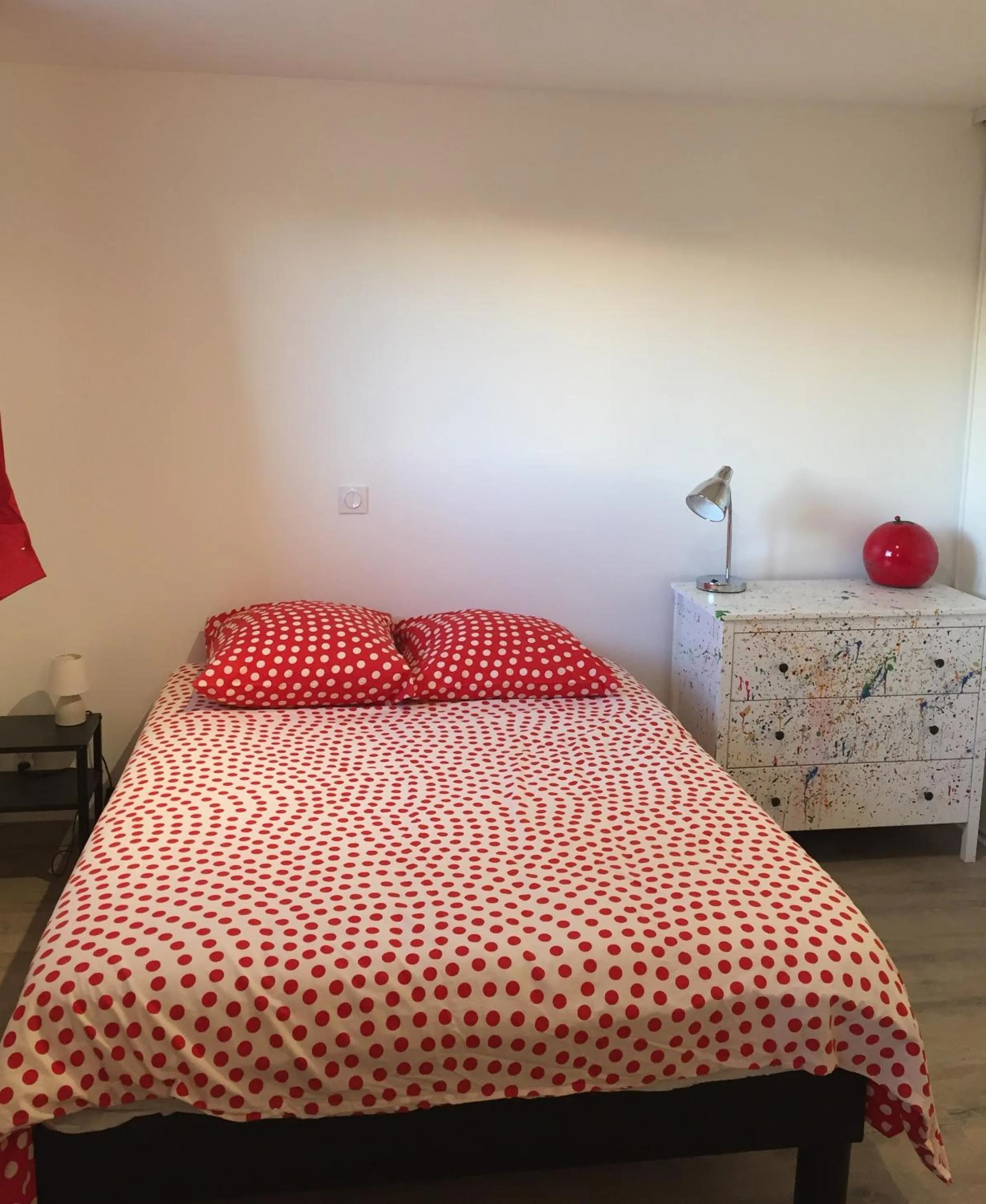 Bed in Le Petit Jeu Grignan