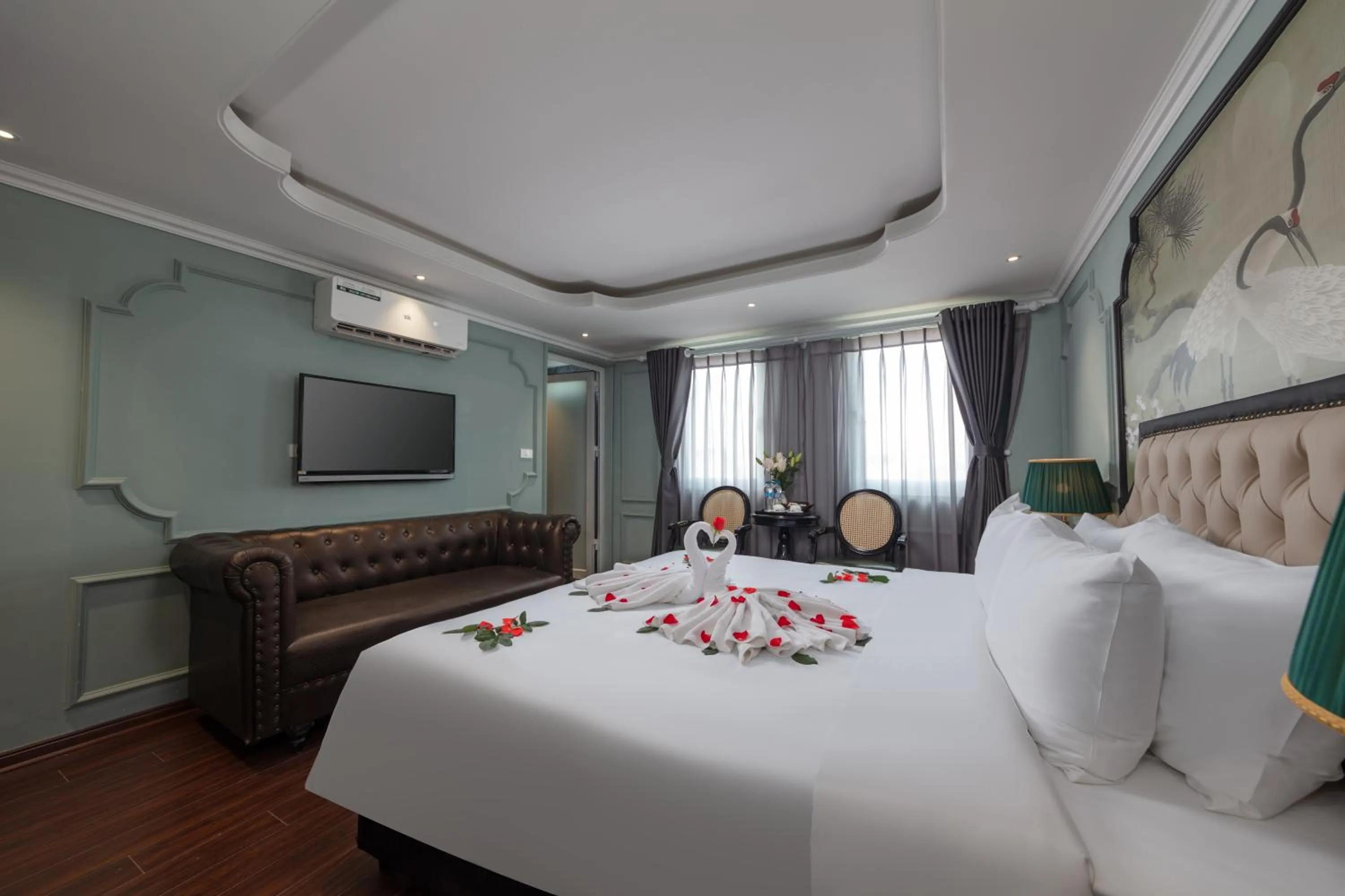 Bed in Madelise Grand Hotel