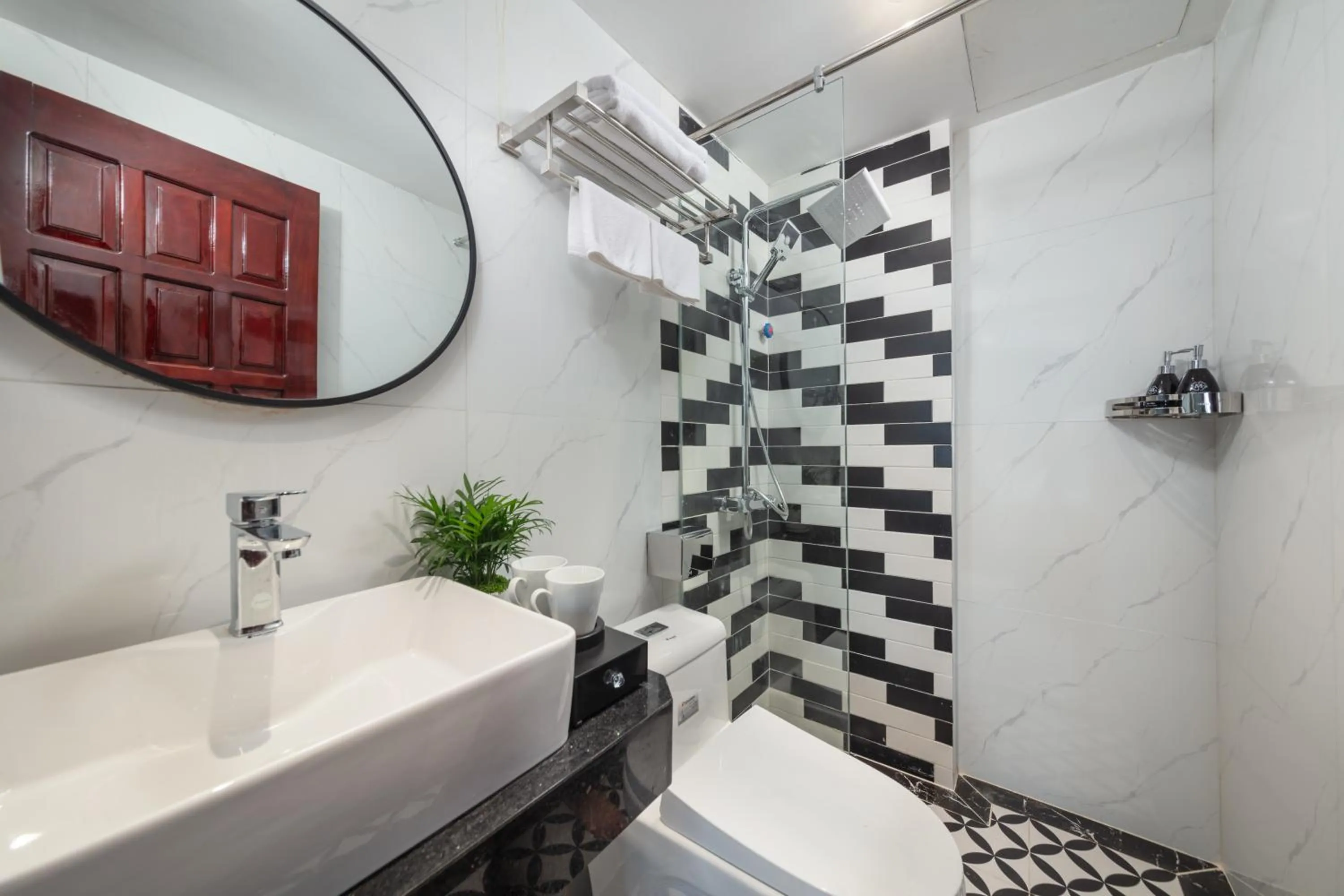 Toilet in Madelise Grand Hotel