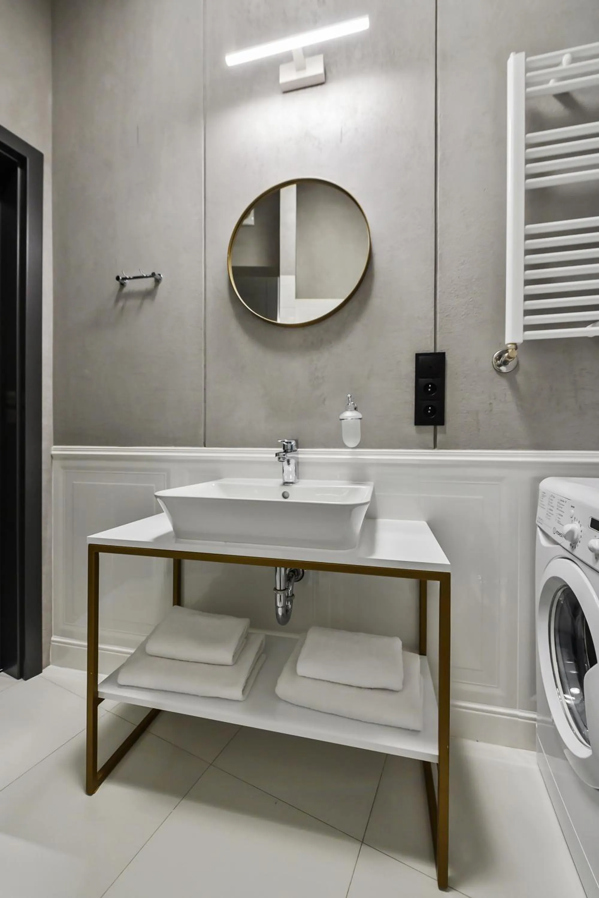 Bathroom in Aparthotel Krzywa Kamienica