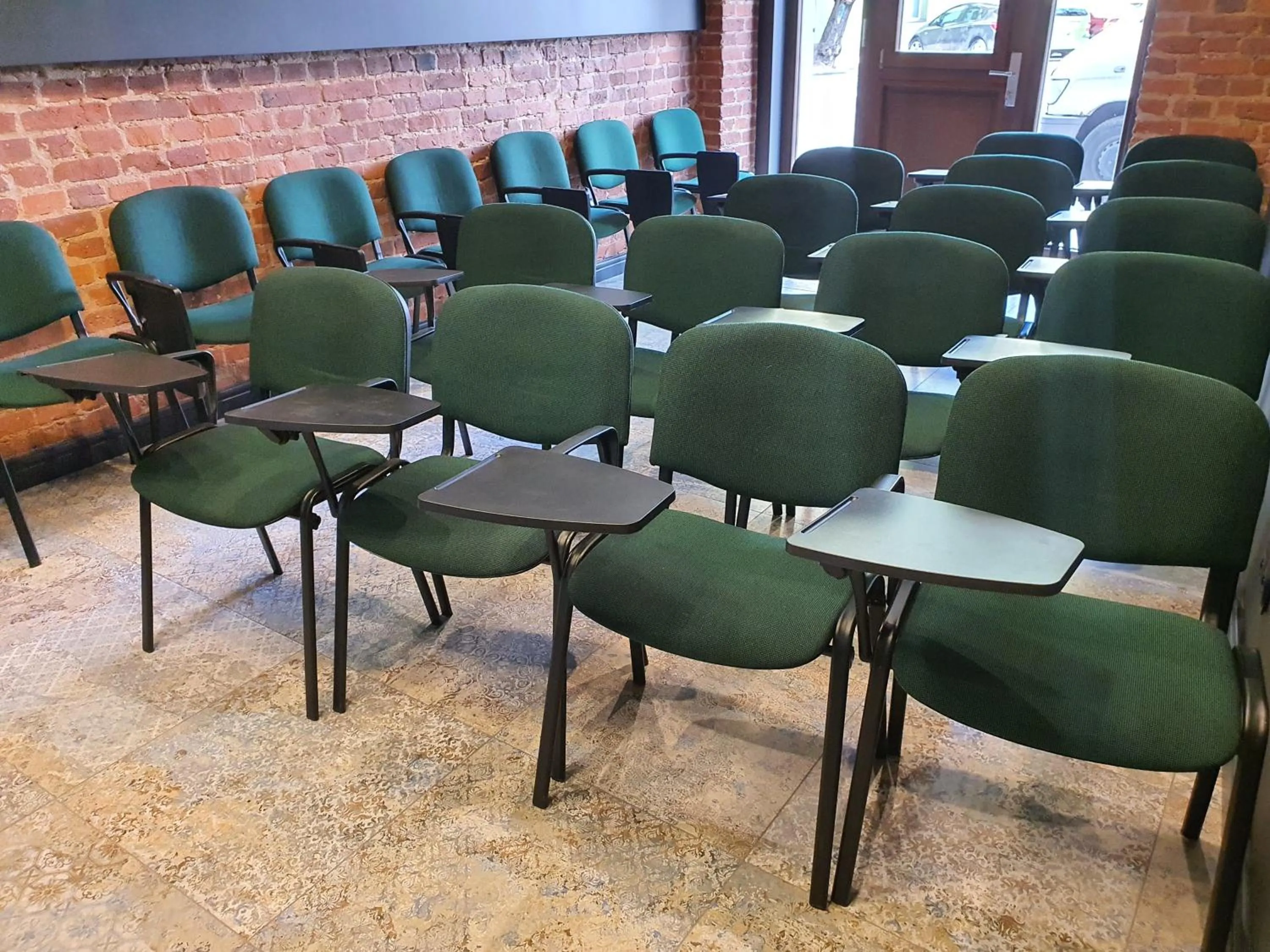 Meeting/conference room in Aparthotel Krzywa Kamienica