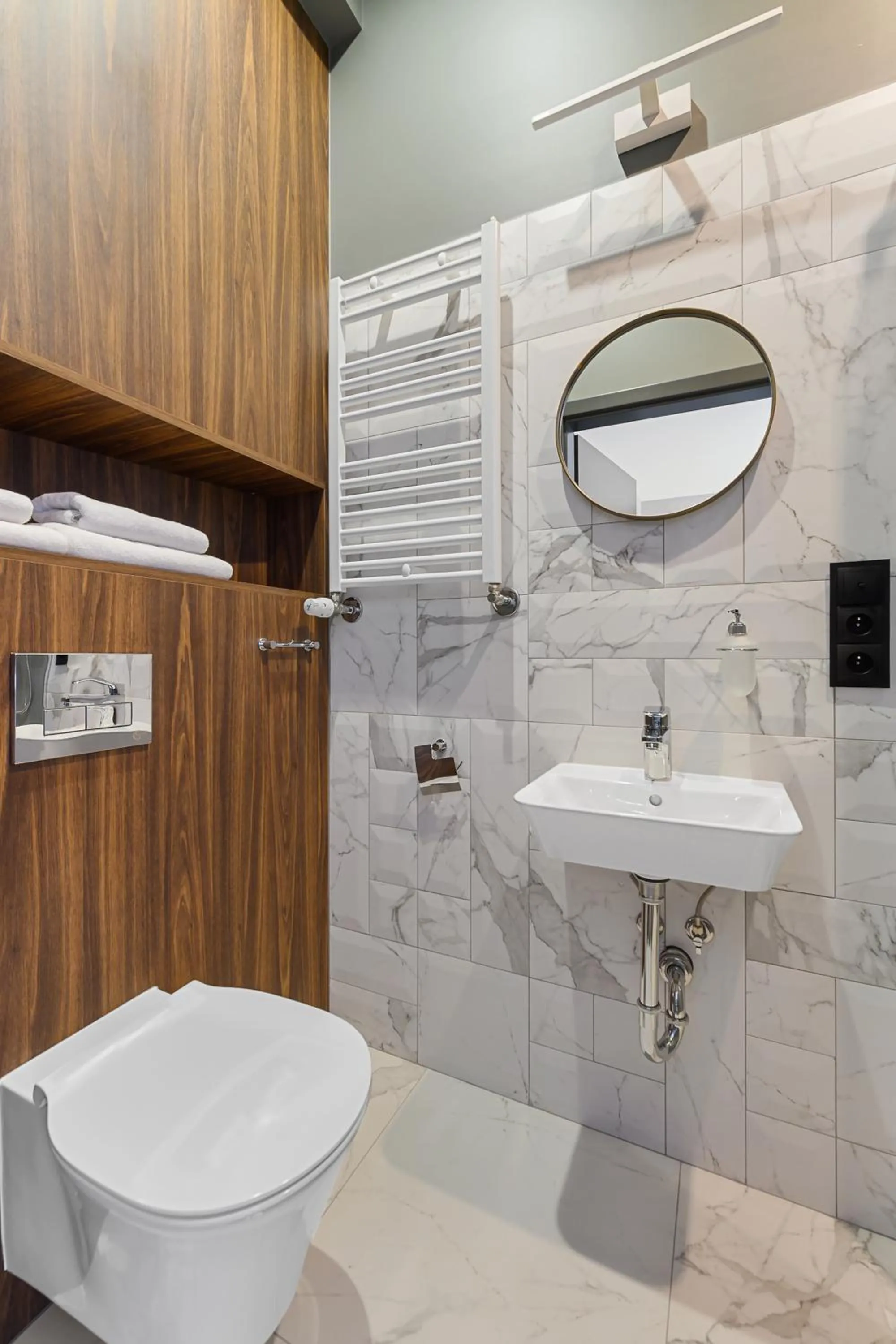 Bathroom in Aparthotel Krzywa Kamienica