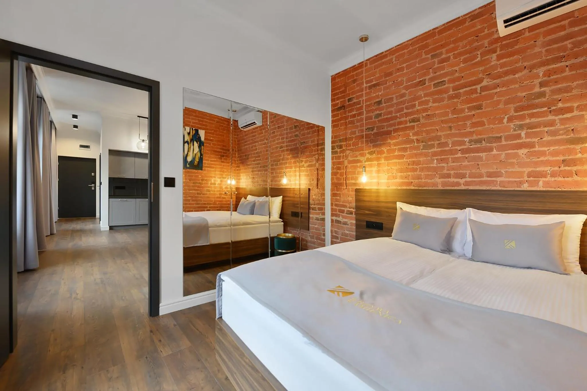 Bedroom, Bed in Aparthotel Krzywa Kamienica