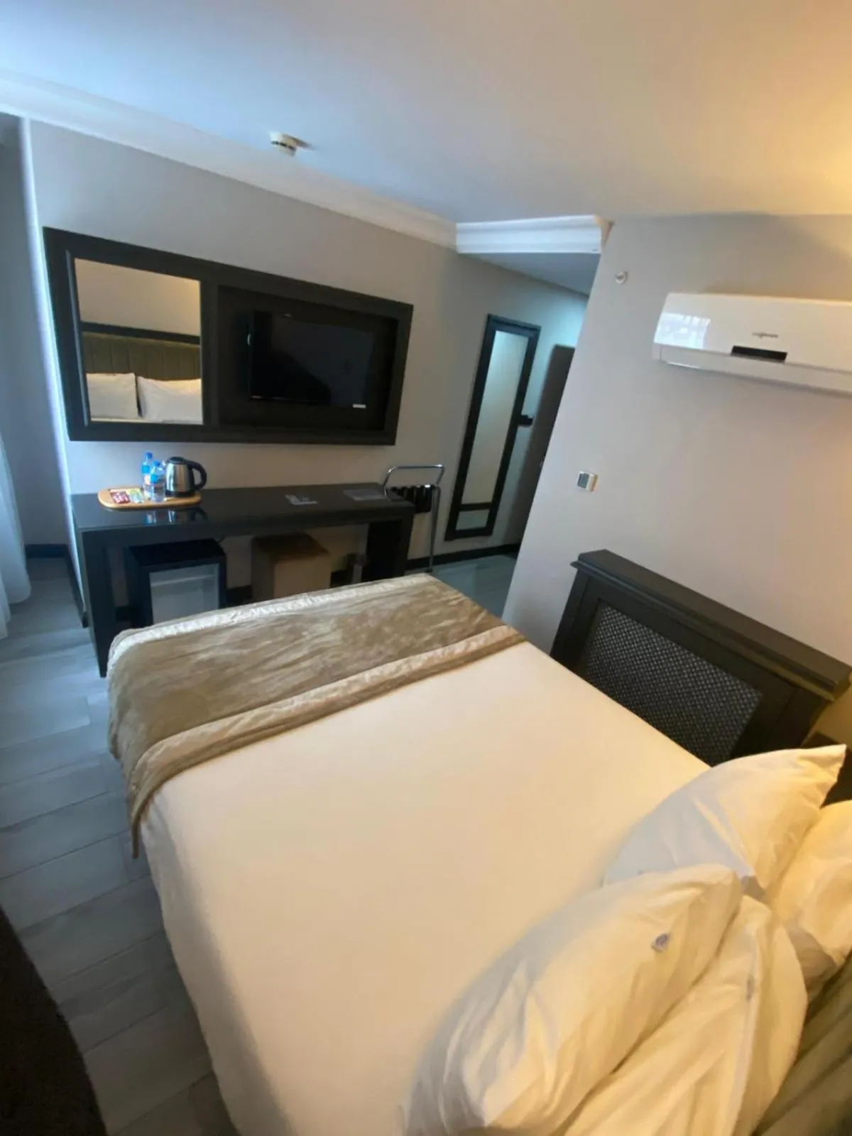 Bedroom, Bed in Topkapi Old City Kensington Hotel Ottoman Heritage