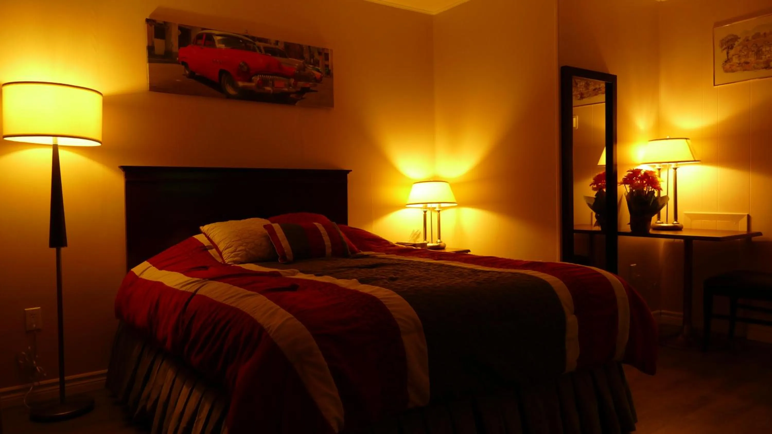 Bed in The White Horse Motel