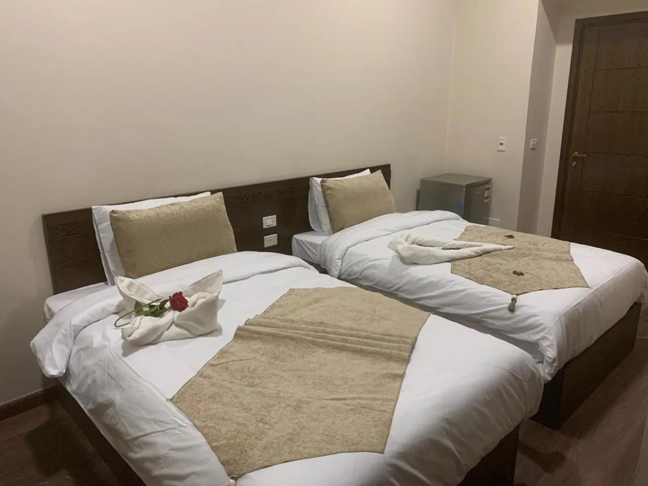 Bed in Miramar Talaat Harb Square