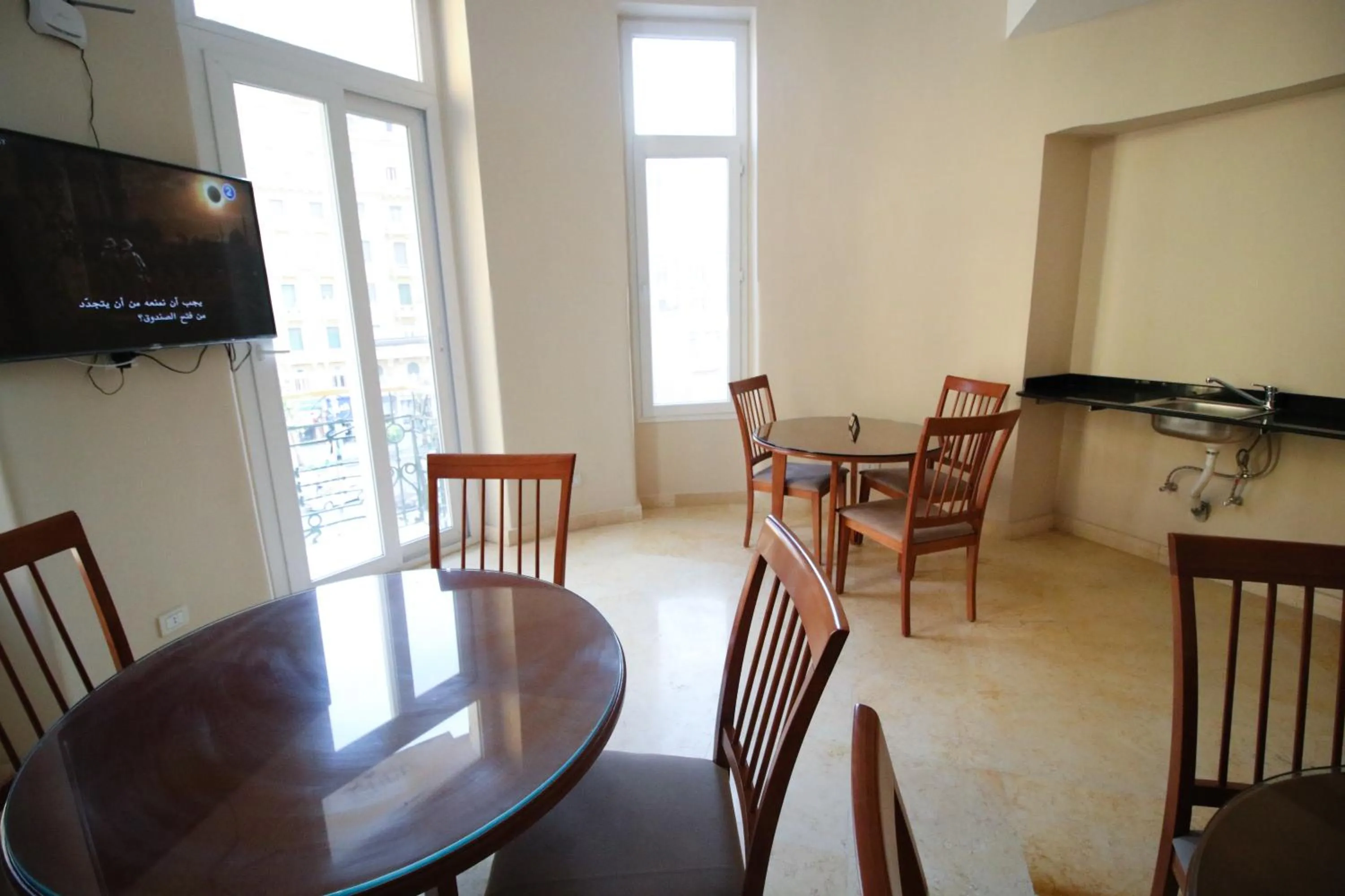 Restaurant/places to eat in Miramar Talaat Harb Square