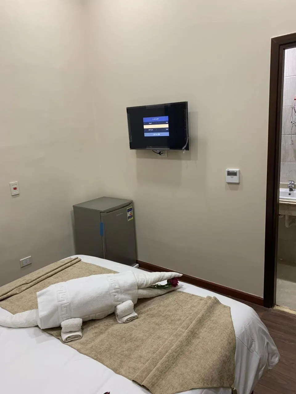 Bed in Miramar Talaat Harb Square