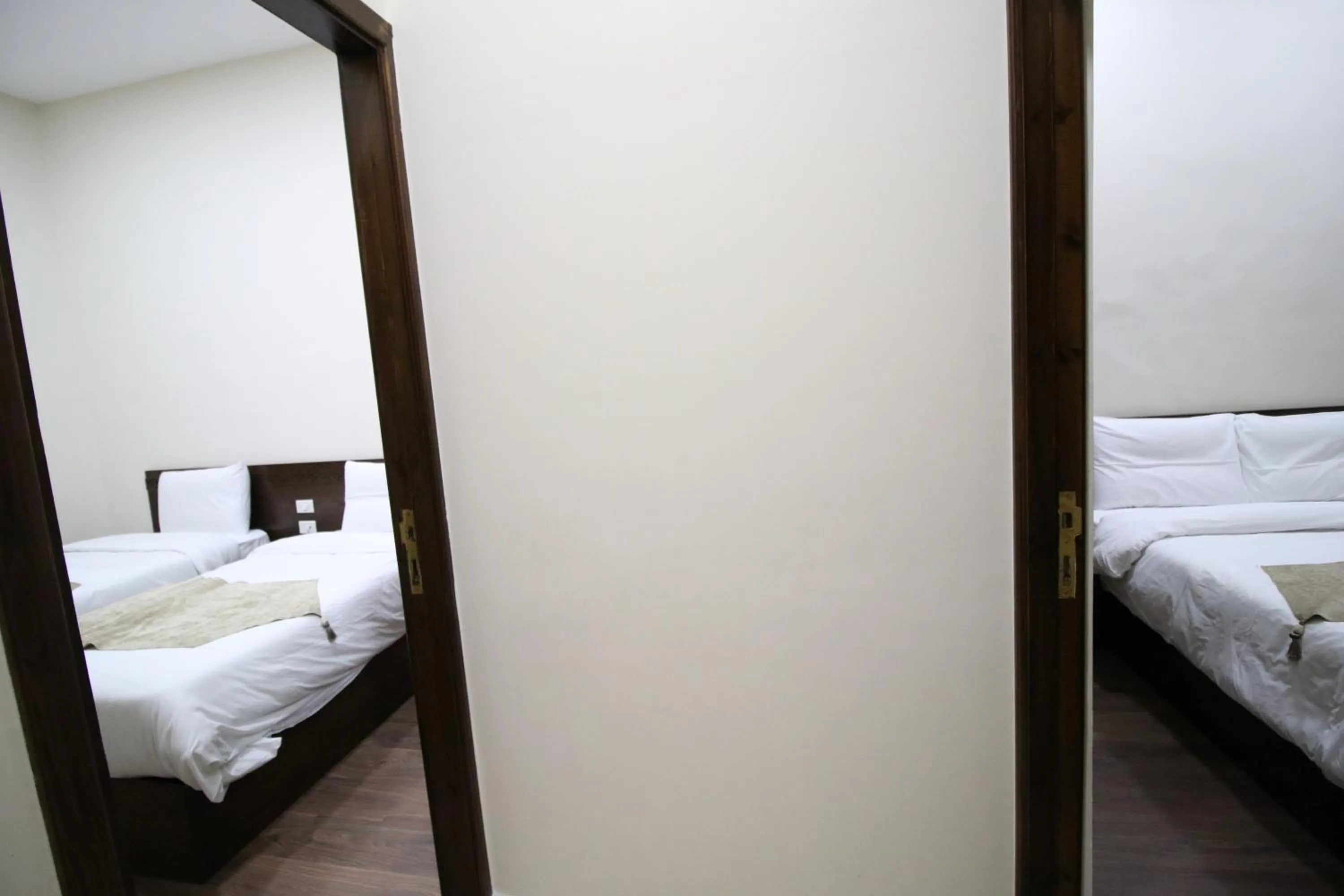 Bedroom, Bed in Miramar Talaat Harb Square