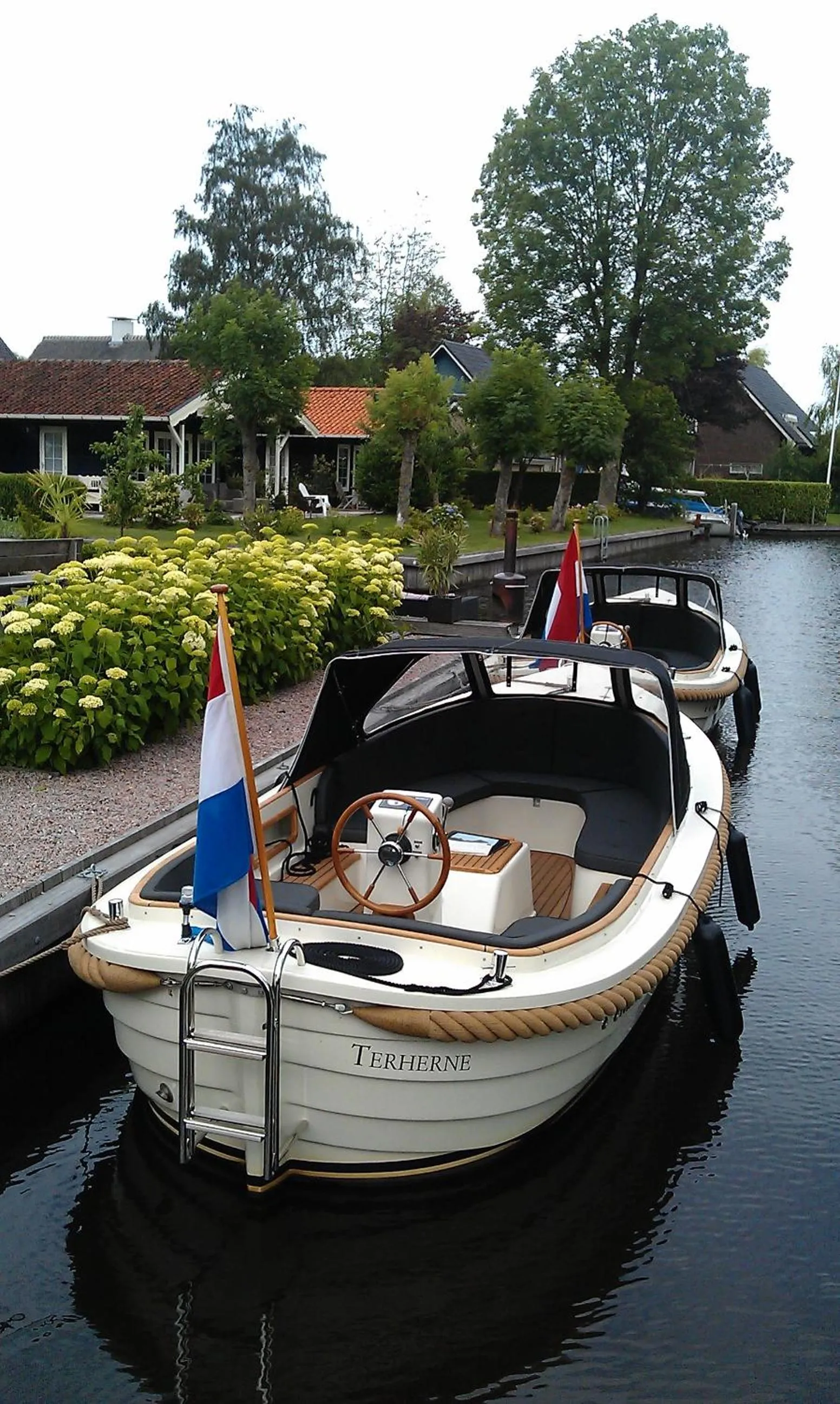 Sports in d'Oude Herbergh, vakantiehuizen aan het water