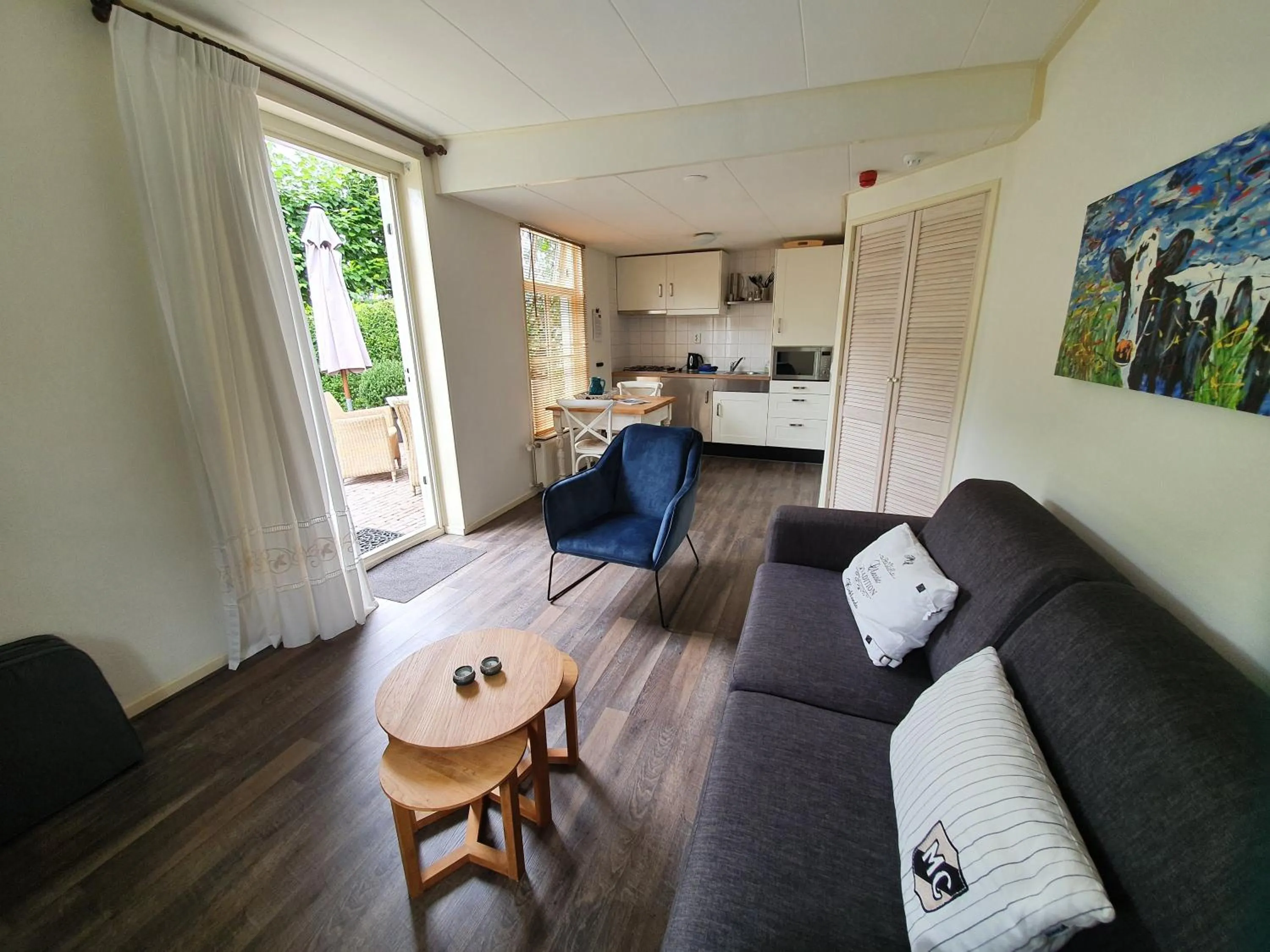 Property building in d'Oude Herbergh, vakantiehuizen aan het water