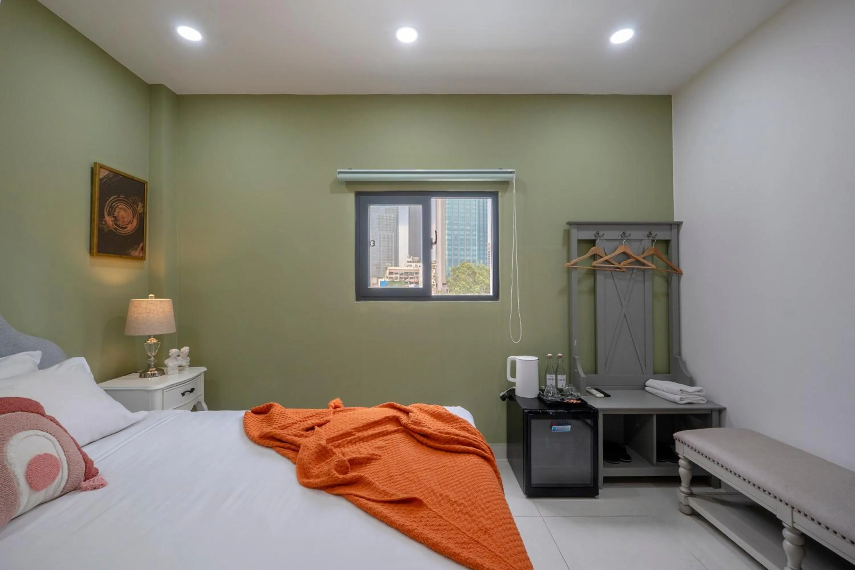 Bed in SAZI AMILA Nguyen Hue HOTEL - Free Banh Mi