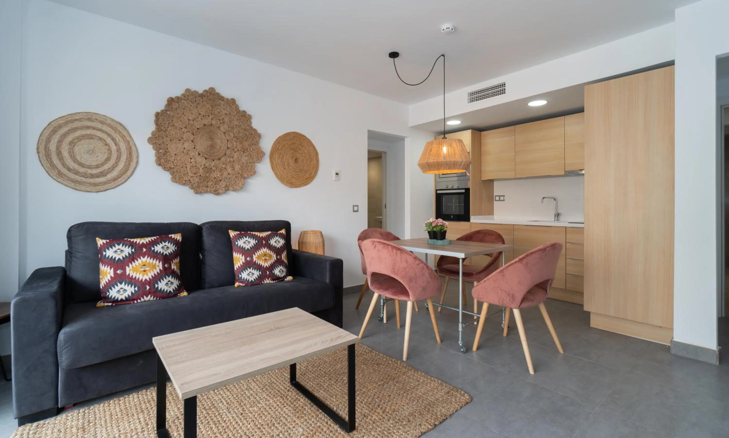 Living room in Sur Suites La Dorada, centricos soleados a pocos metros de la Playa y con Parking Opcional