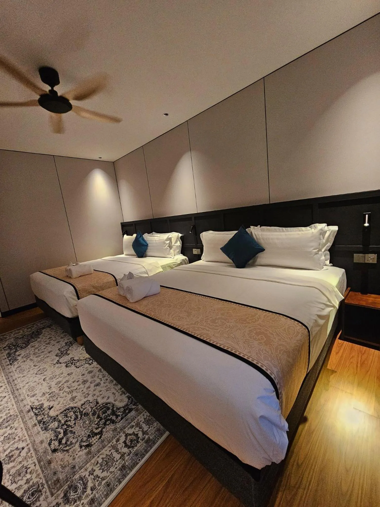 Bed in Carnarvon Suites