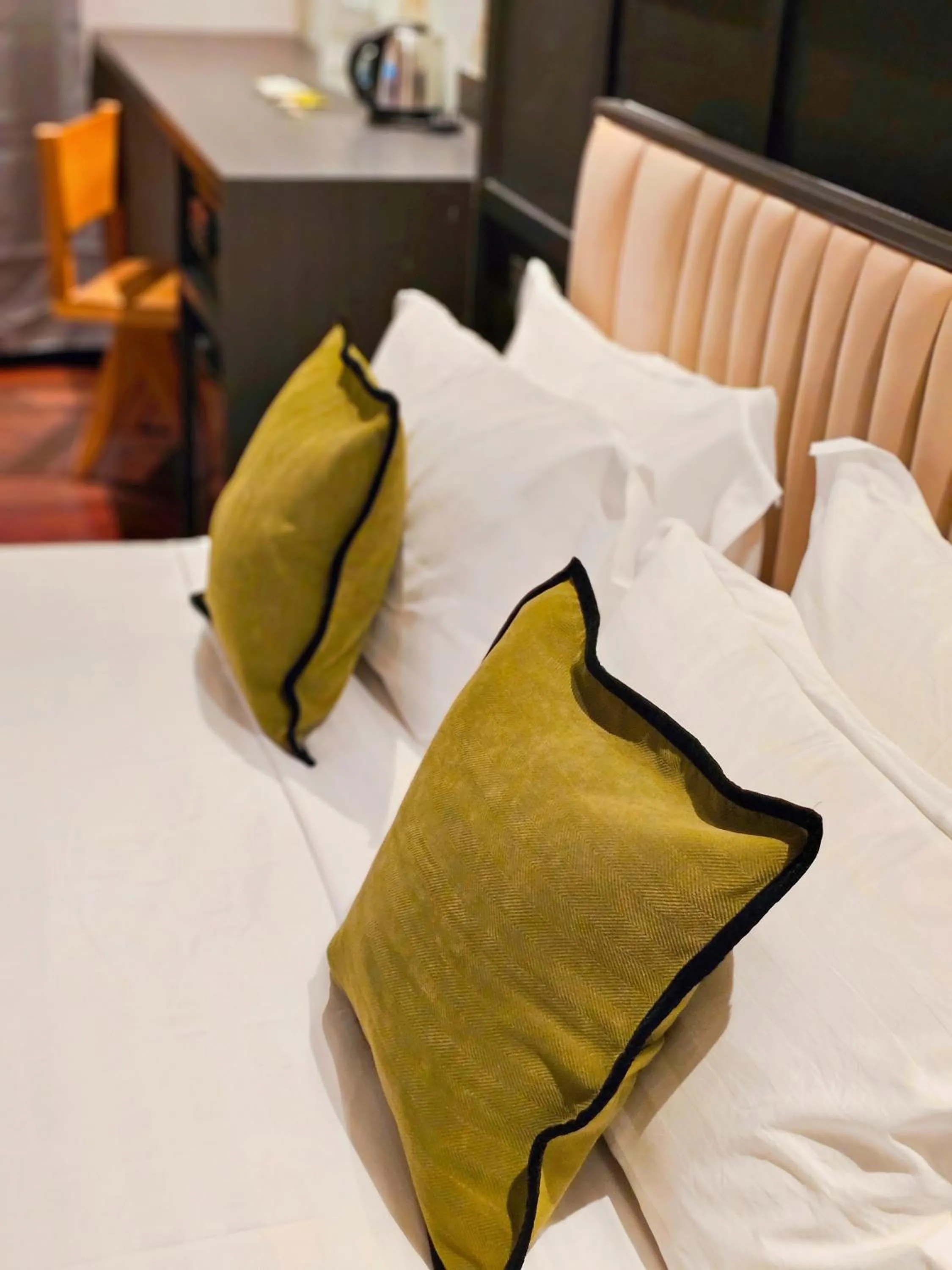 Bed in Carnarvon Suites