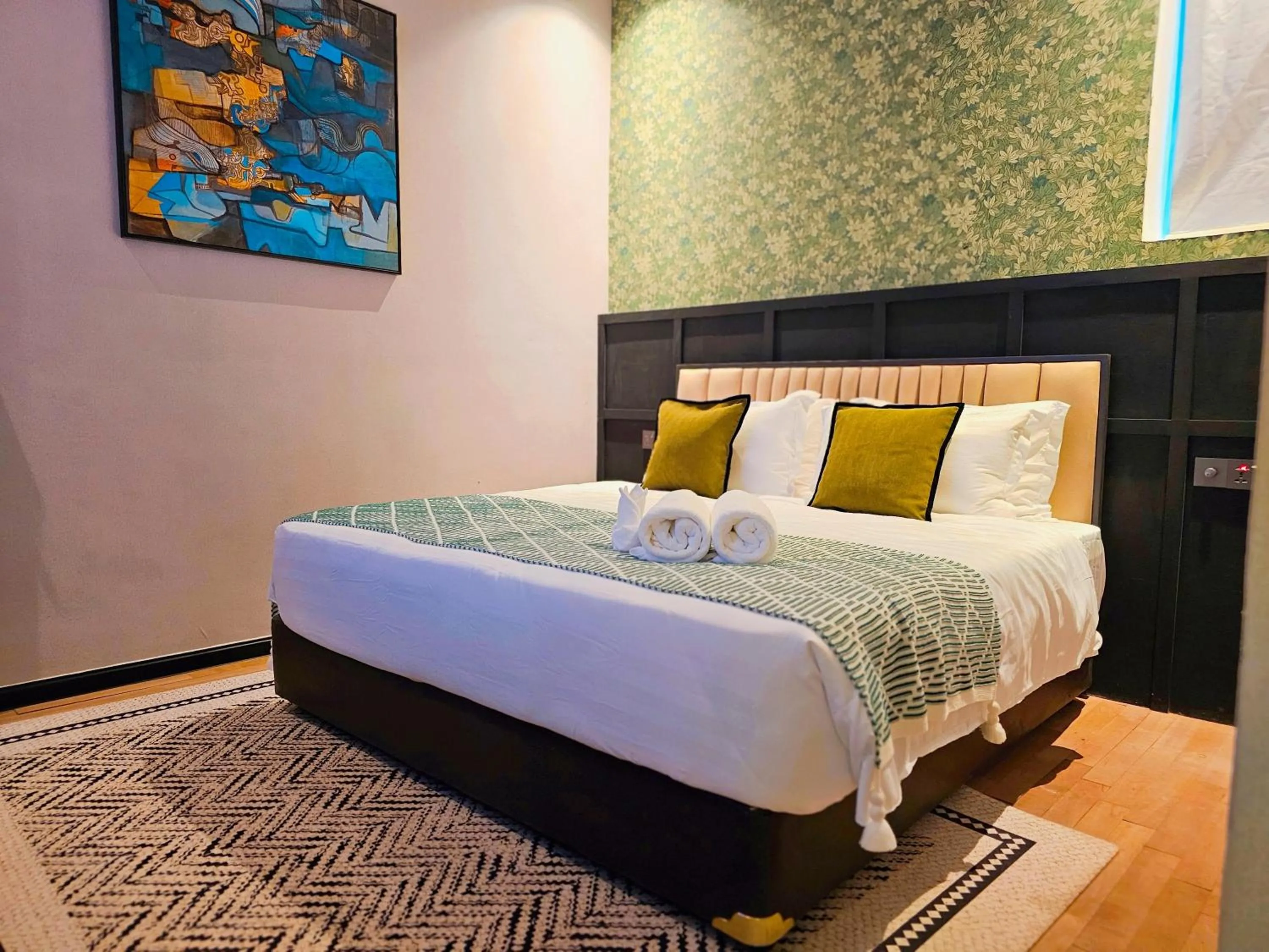 Bed in Carnarvon Suites