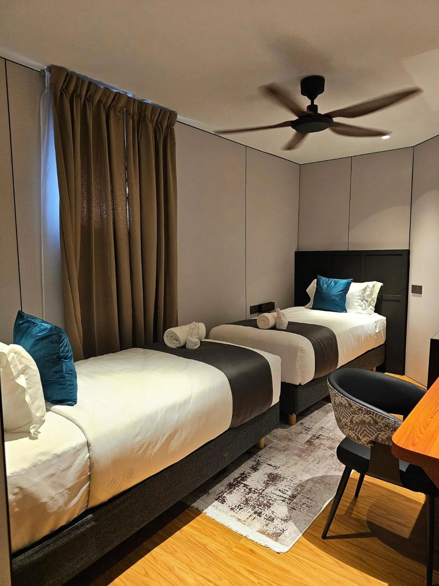 Bed in Carnarvon Suites