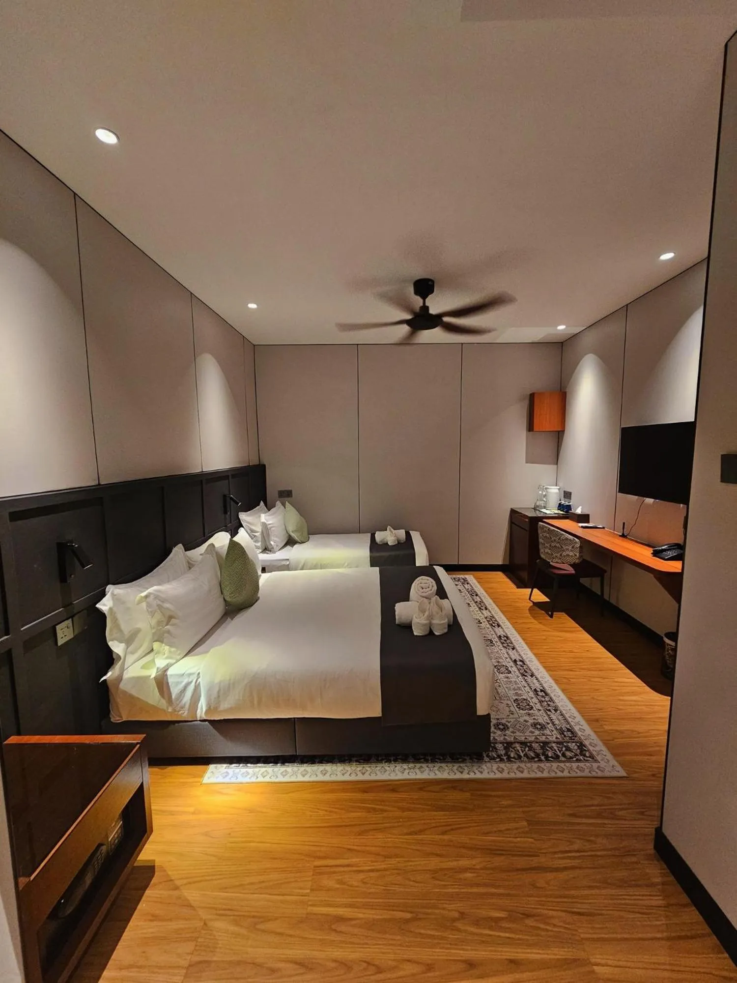 Bed in Carnarvon Suites