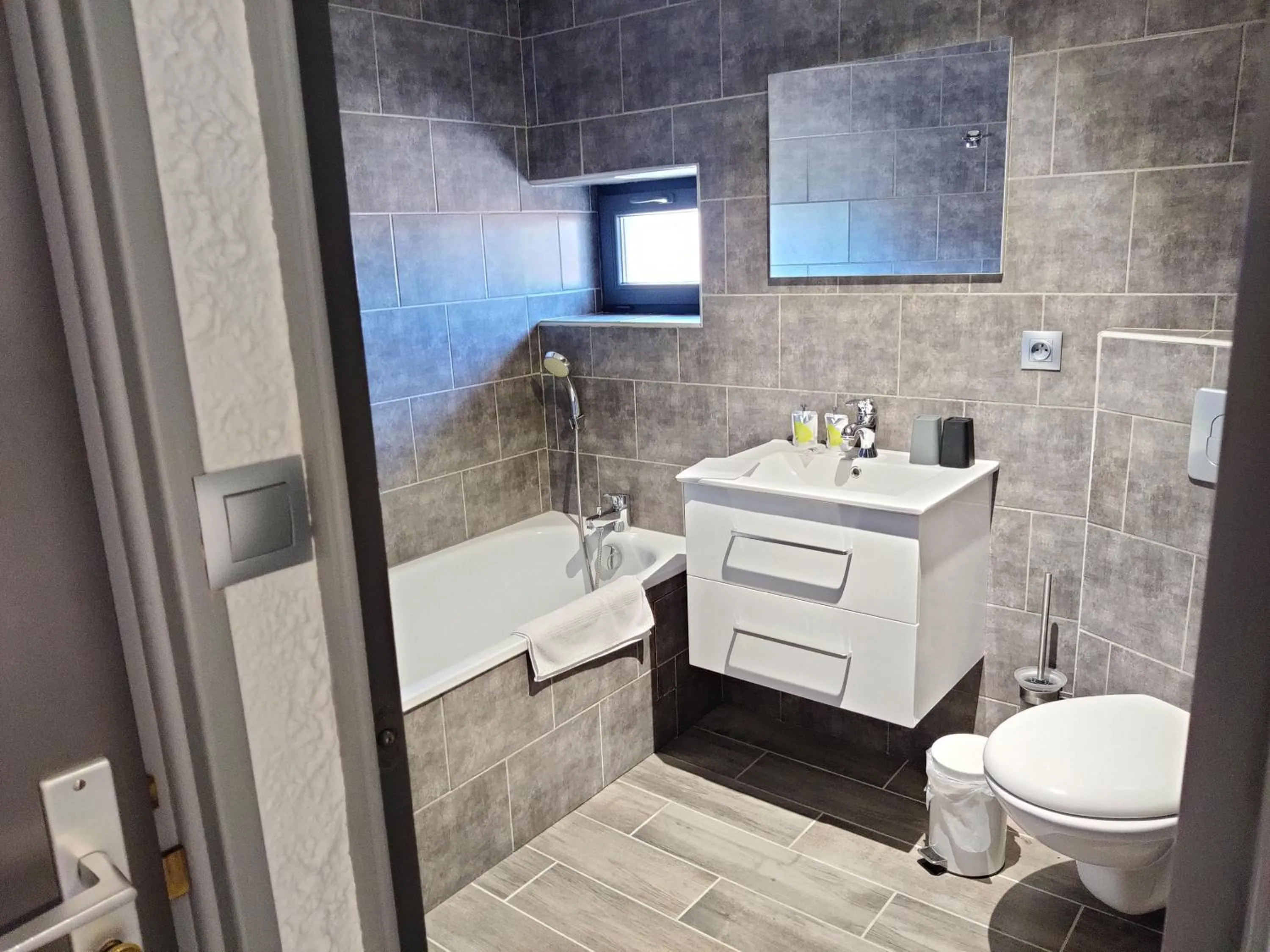 Bathroom in Hotel Les Voyageurs - Vogüé