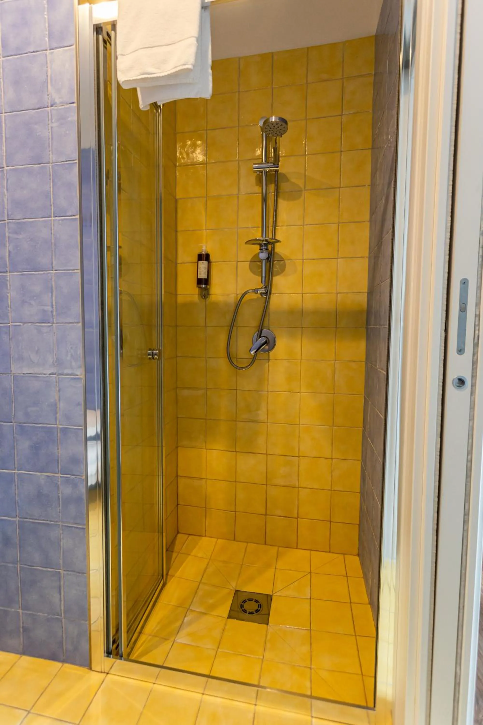 Shower in Relais del Principe