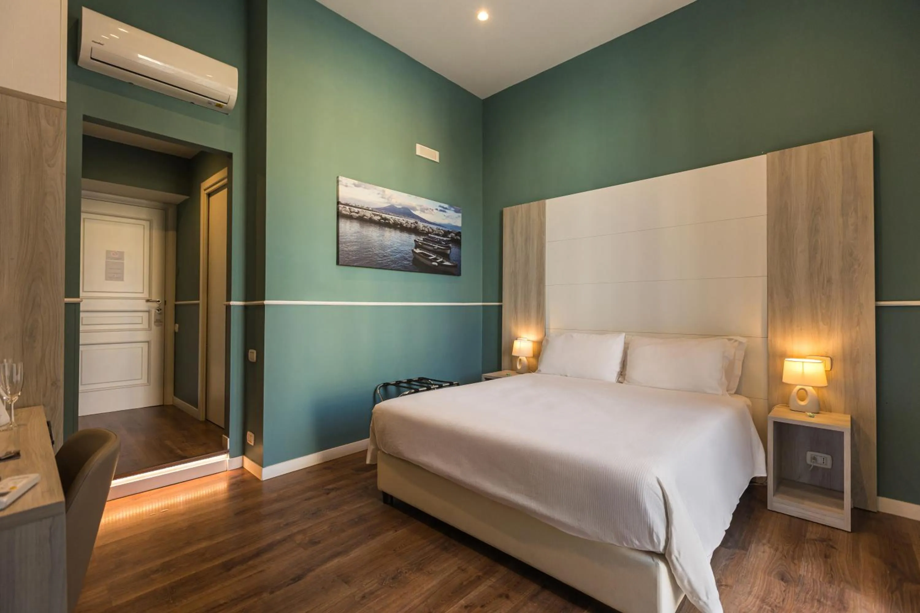 Photo of the whole room, Bed in Relais del Principe