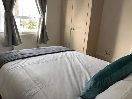 London Eurostar Budget Rooms