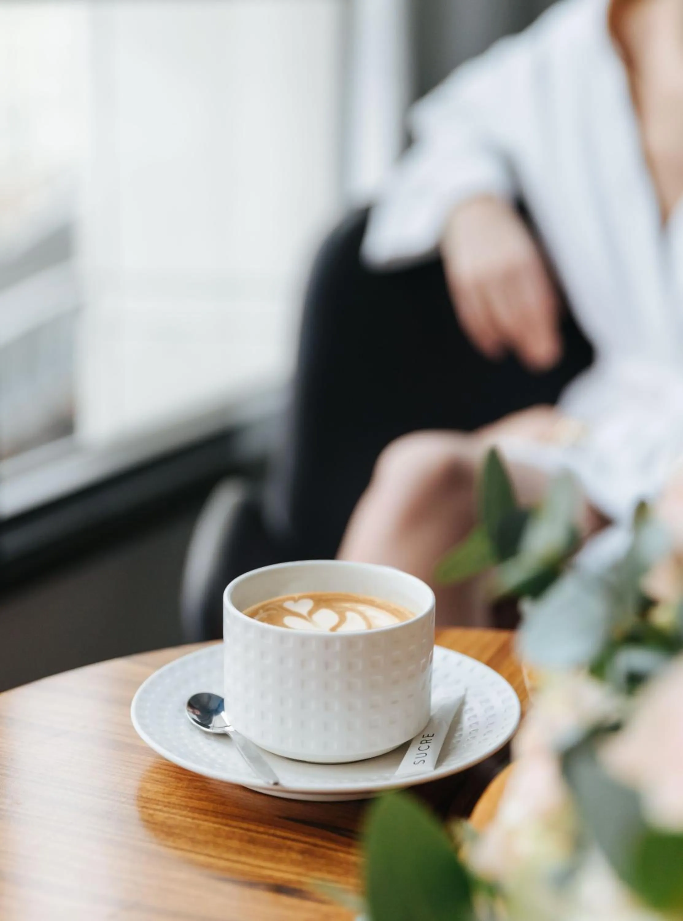Drinks in Le Parisis - Paris Tour Eiffel