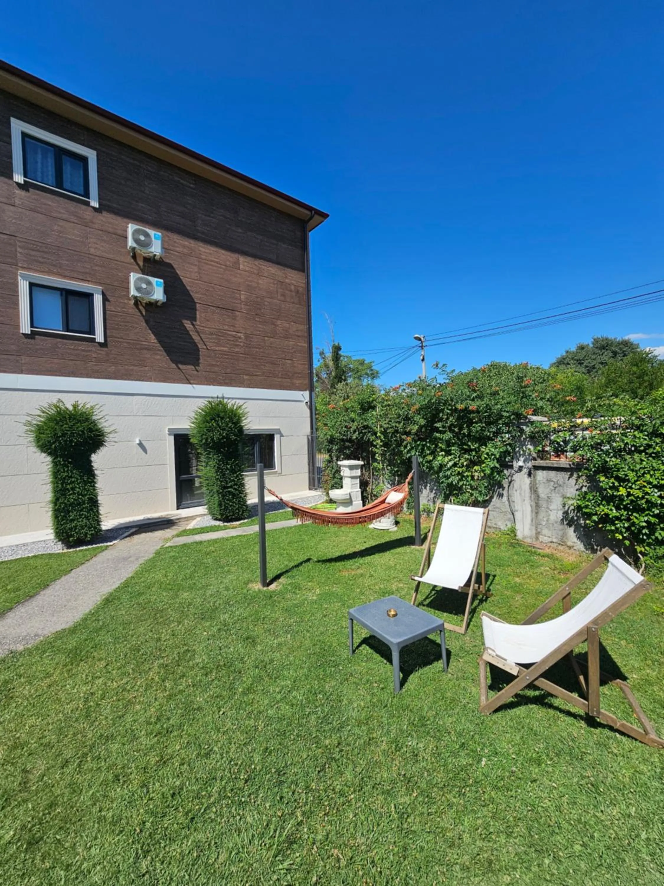 Garden in Apartments Aerodrom