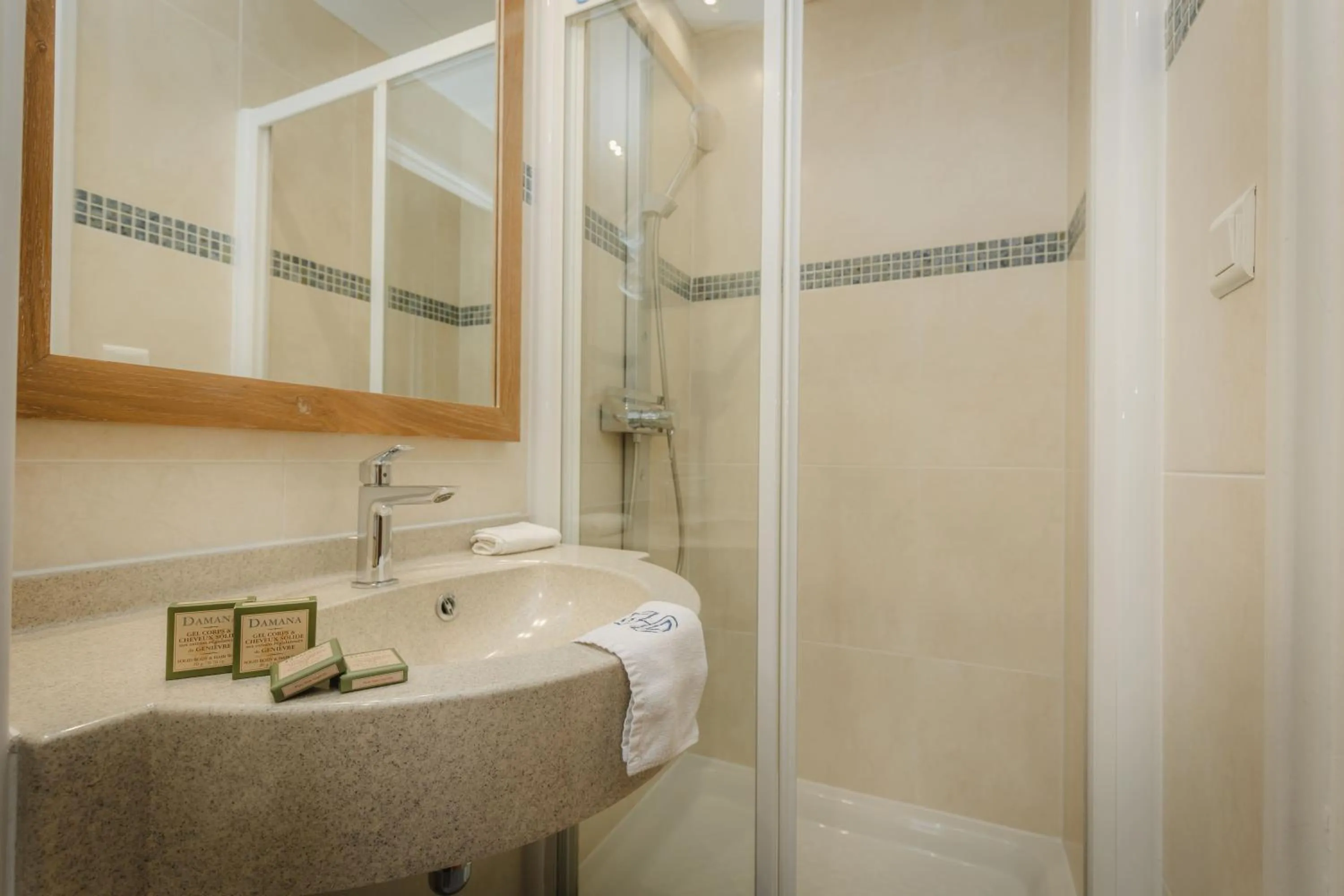 Bathroom in Grand Hotel Dore