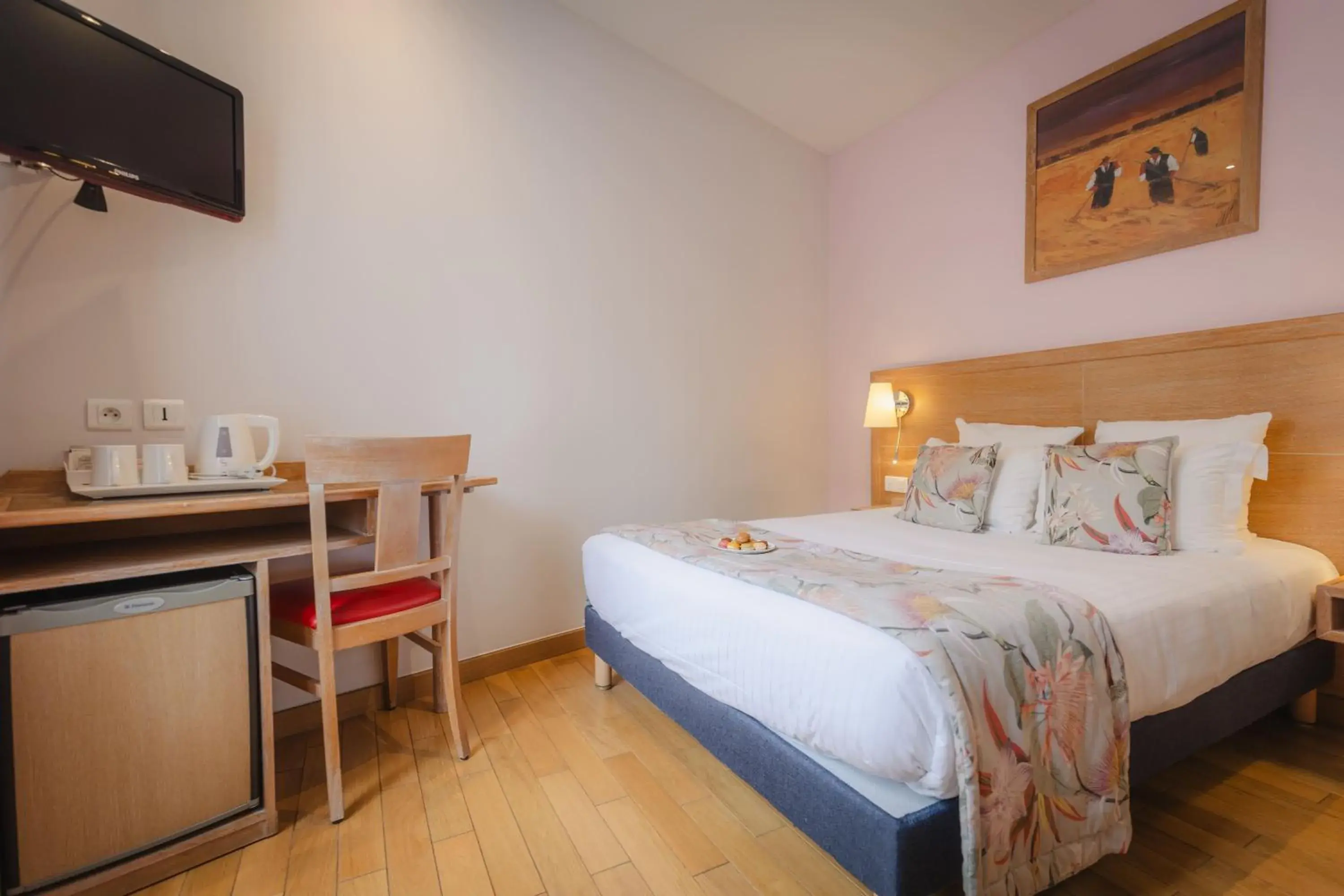 Double Room in Grand Hotel Dore Double Room in Grand Hotel Dore