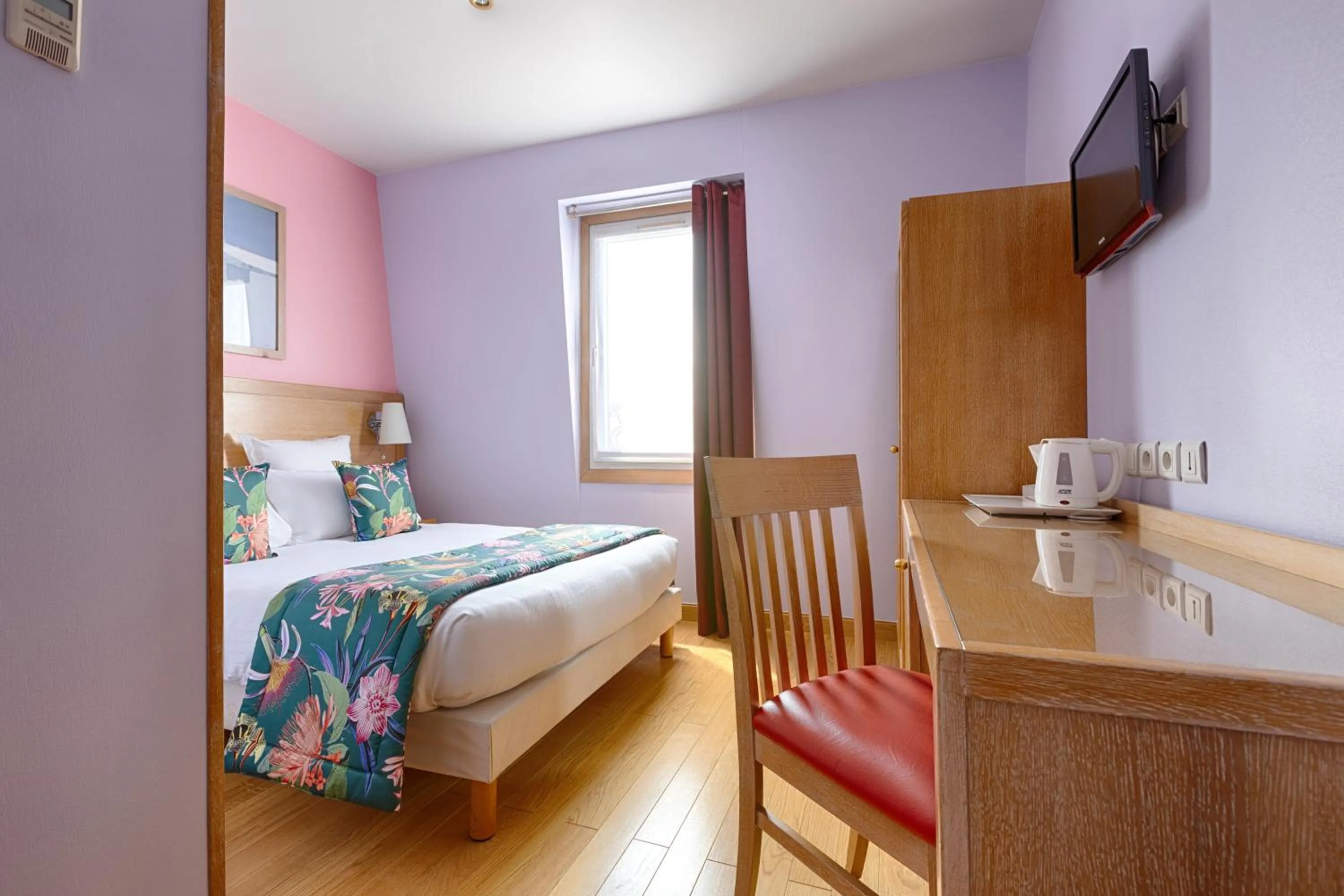 Two Double Room Adjacent in Grand Hotel Dore