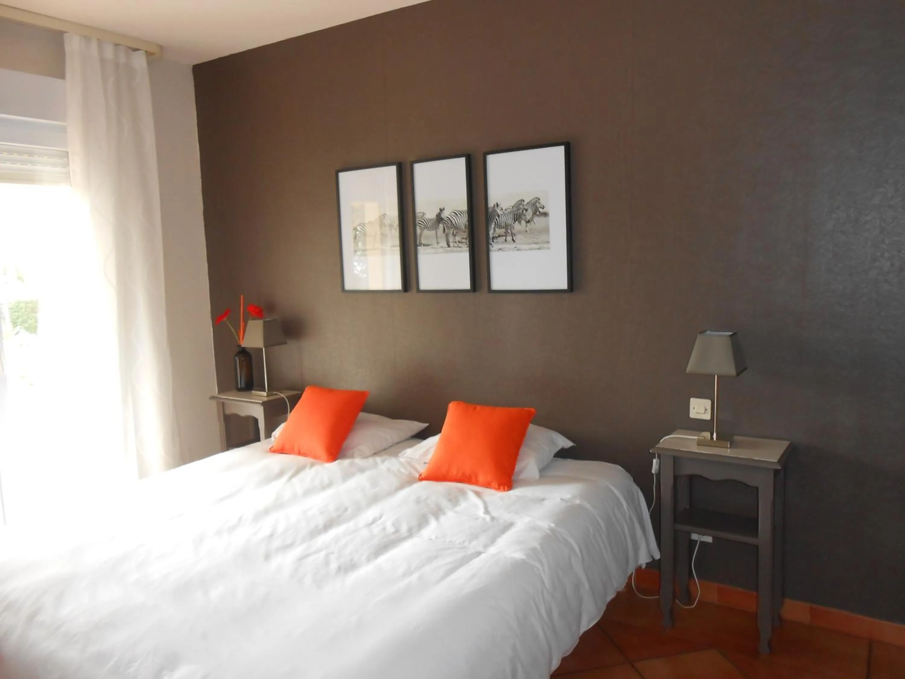 Bed in Hôtel Athéna