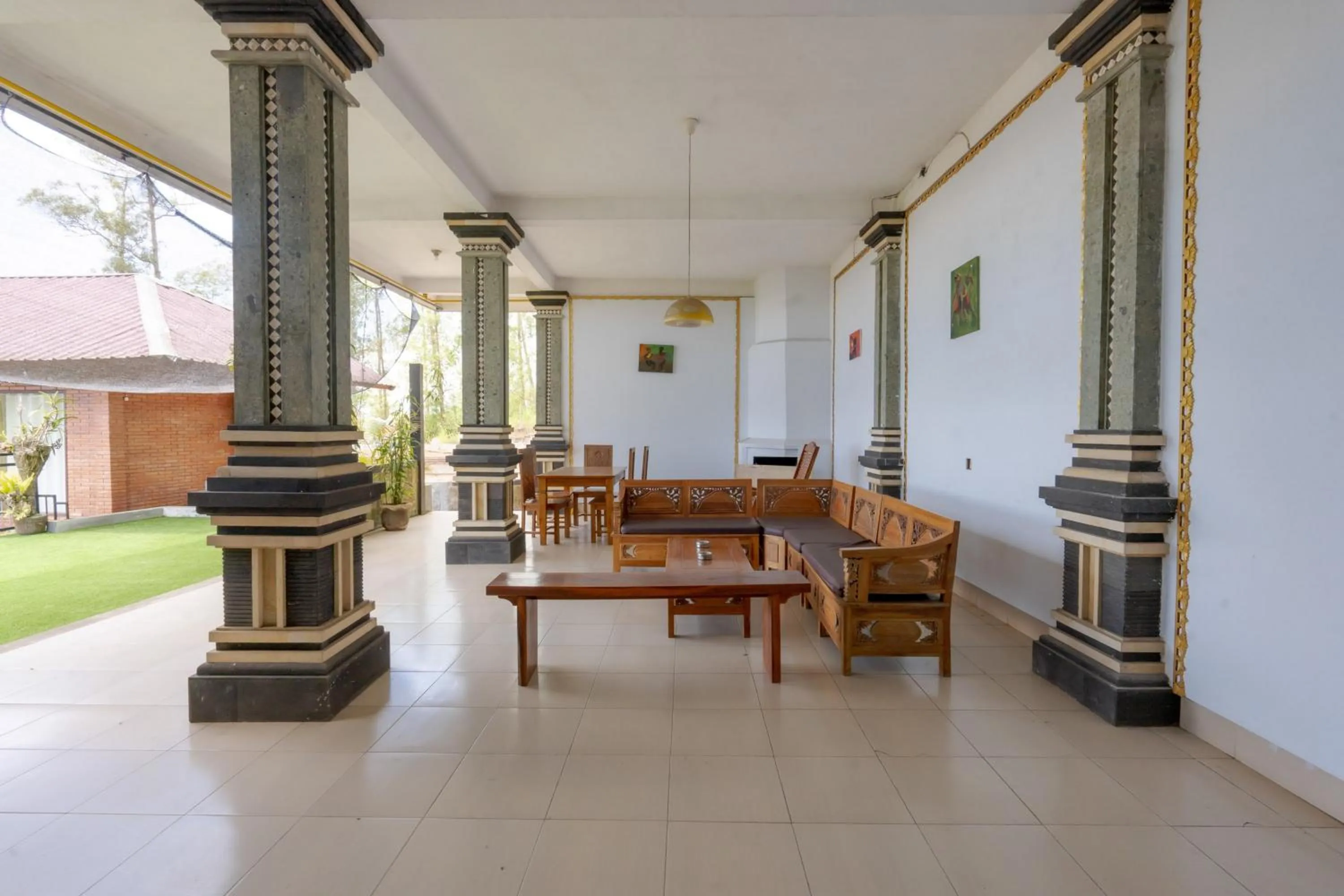 Seating area in Mountain View House Kintamani