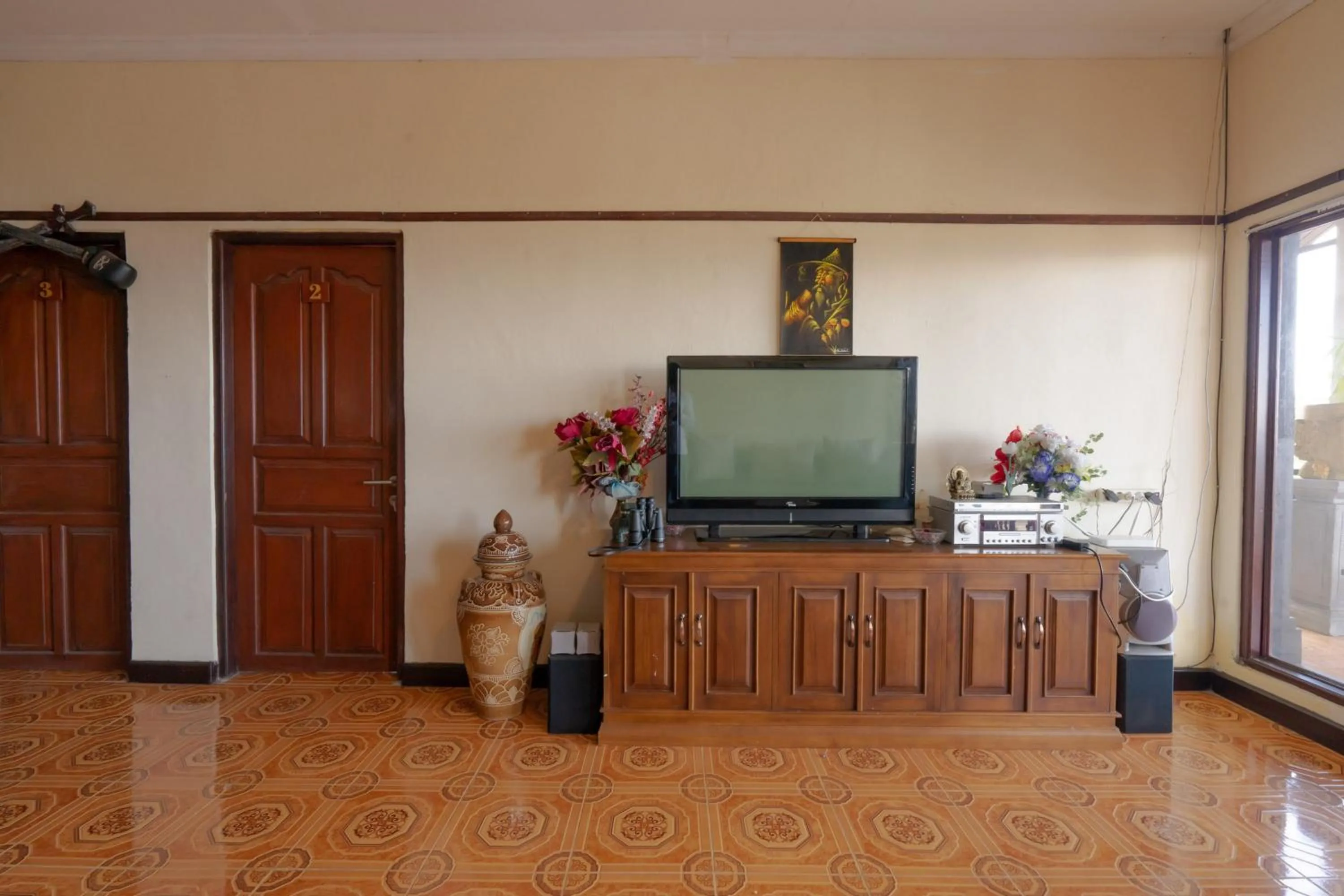 TV and multimedia in Mountain View House Kintamani