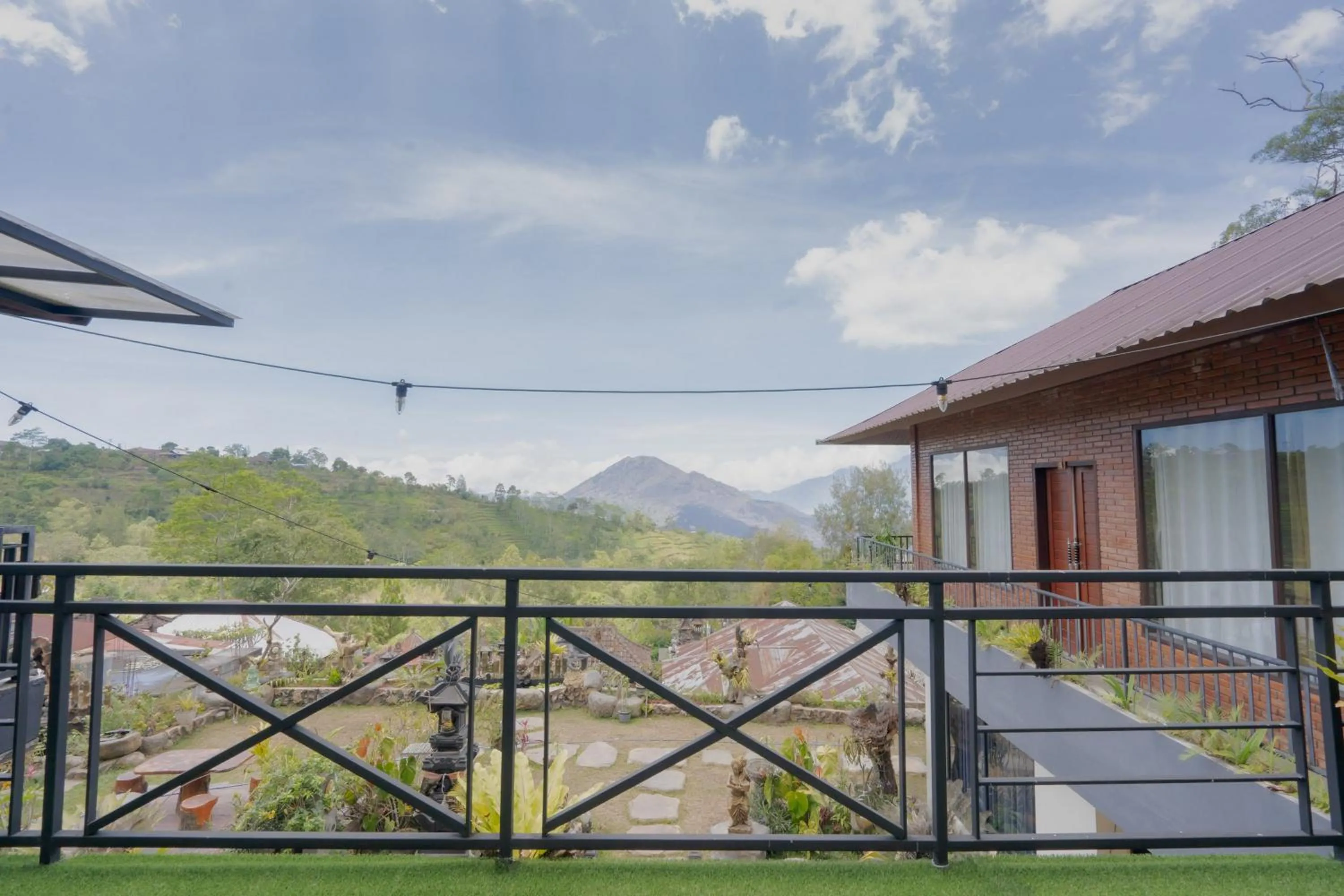 Property building in Mountain View House Kintamani