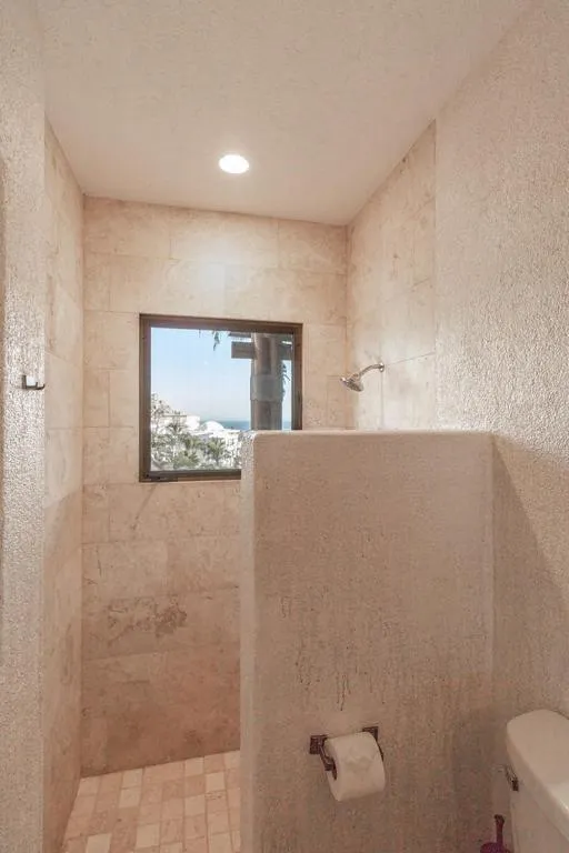 Contemporary Villa with 2 Pools, Walking Distance to Beach and Butler Included