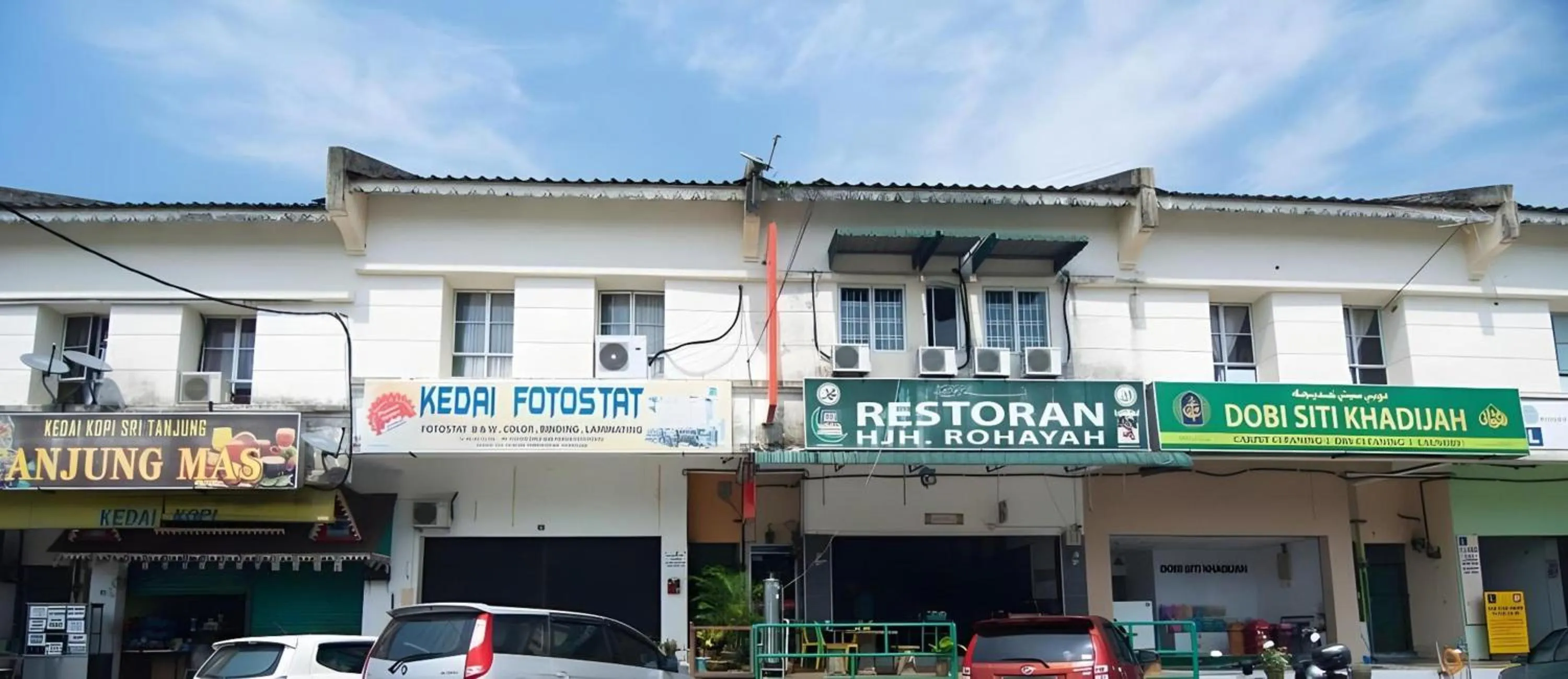 Property building in Hotel O Hajah Rohayah