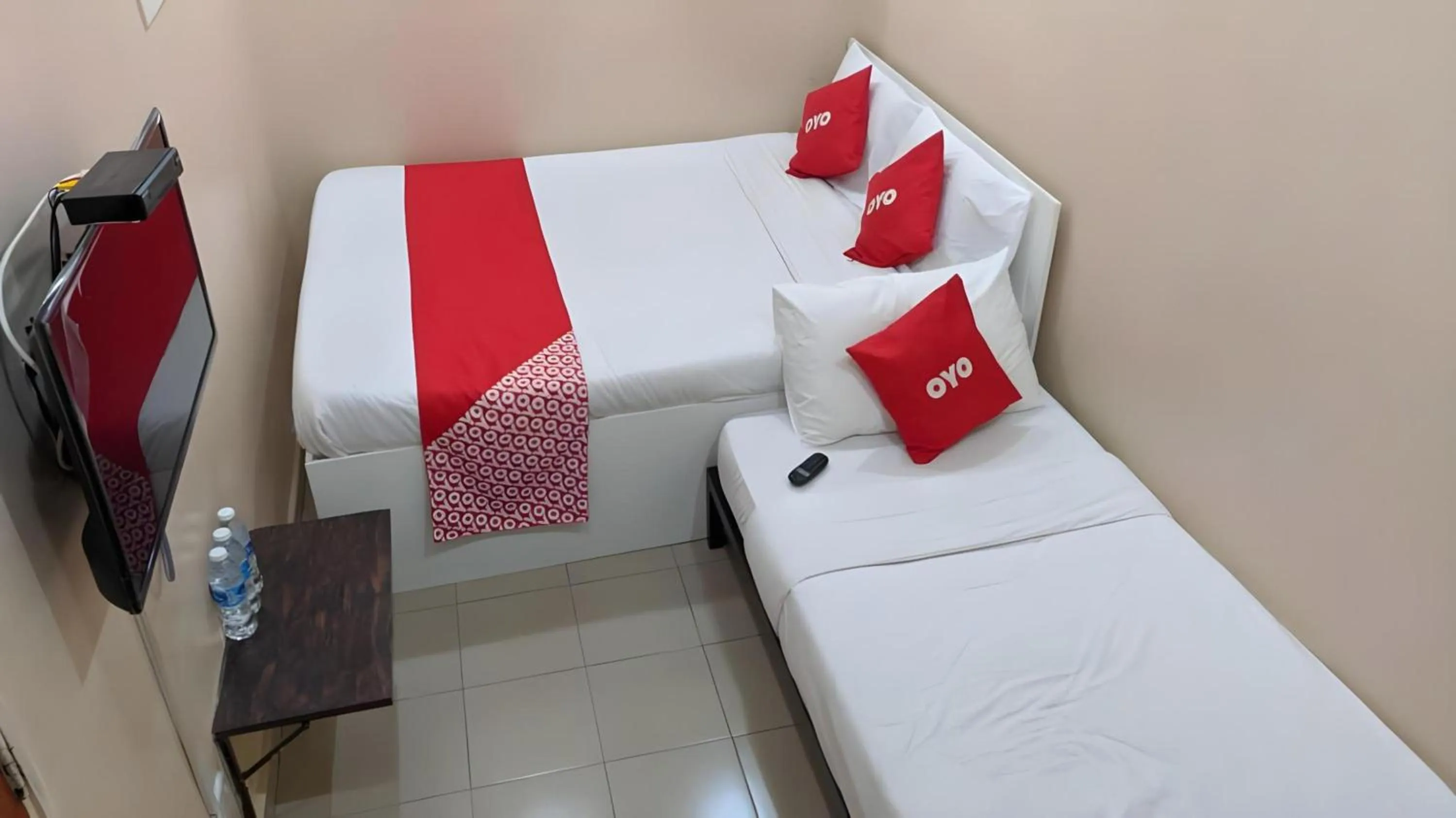 Bedroom, Bed in Hotel O Hajah Rohayah