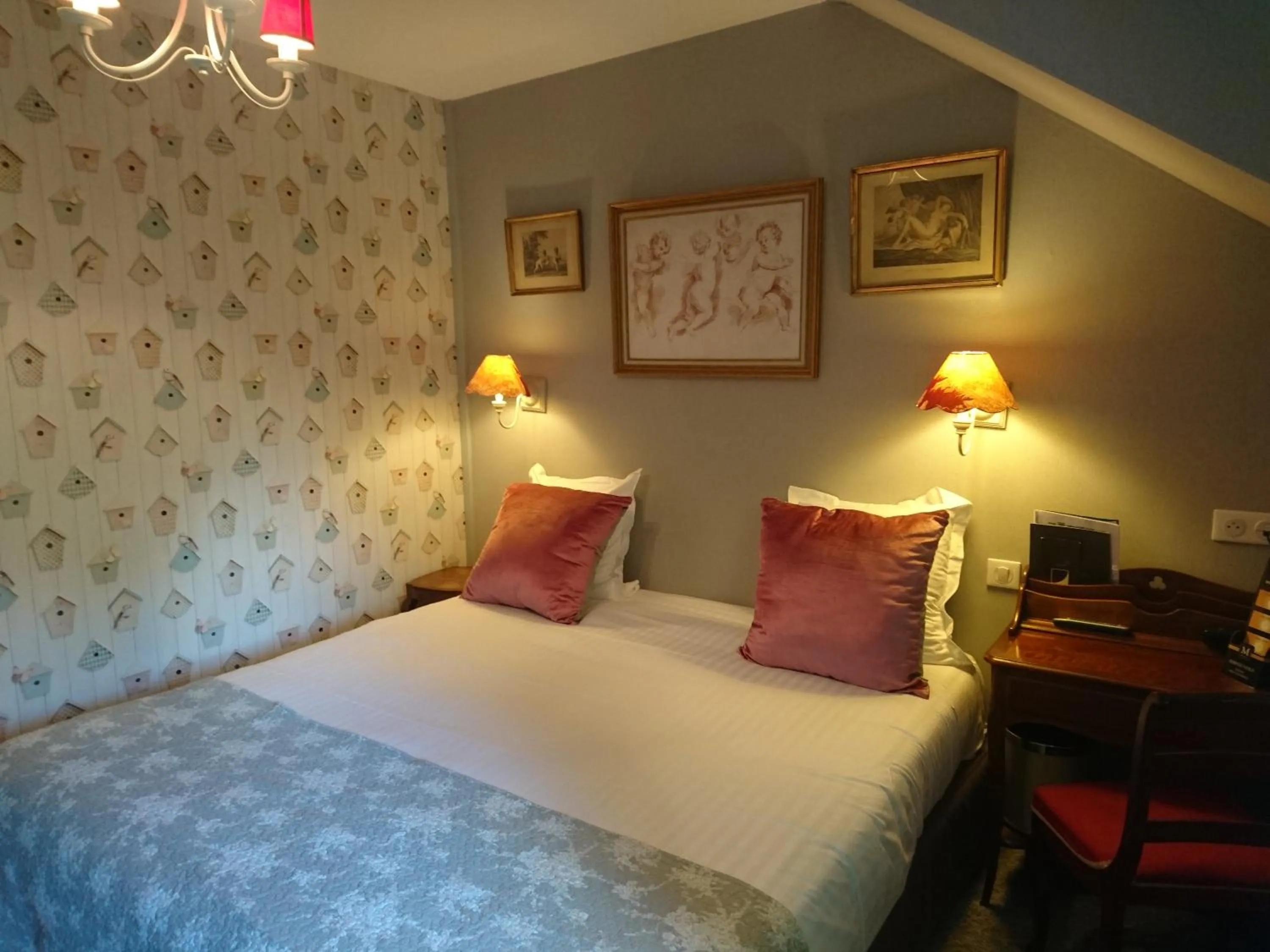 Photo of the whole room, Bed in Logis Hotel Villa Marjane