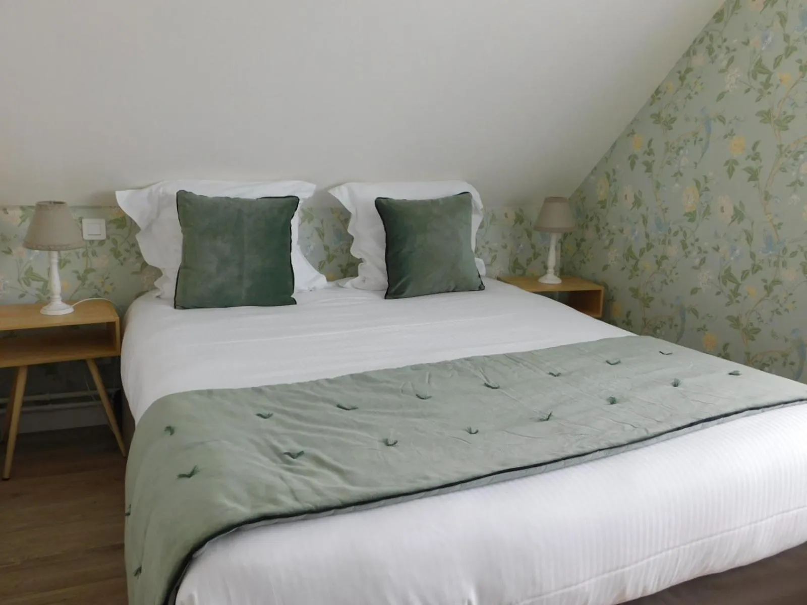 Bedroom, Bed in Logis Hotel Villa Marjane