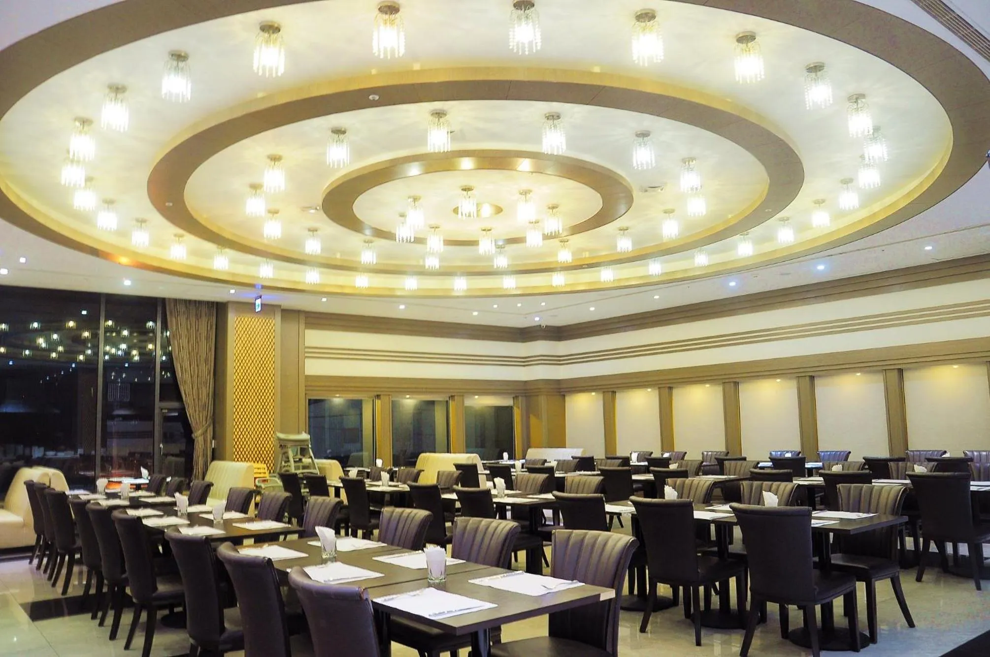 Restaurant/places to eat in Cheng Wan Grand Hotel
