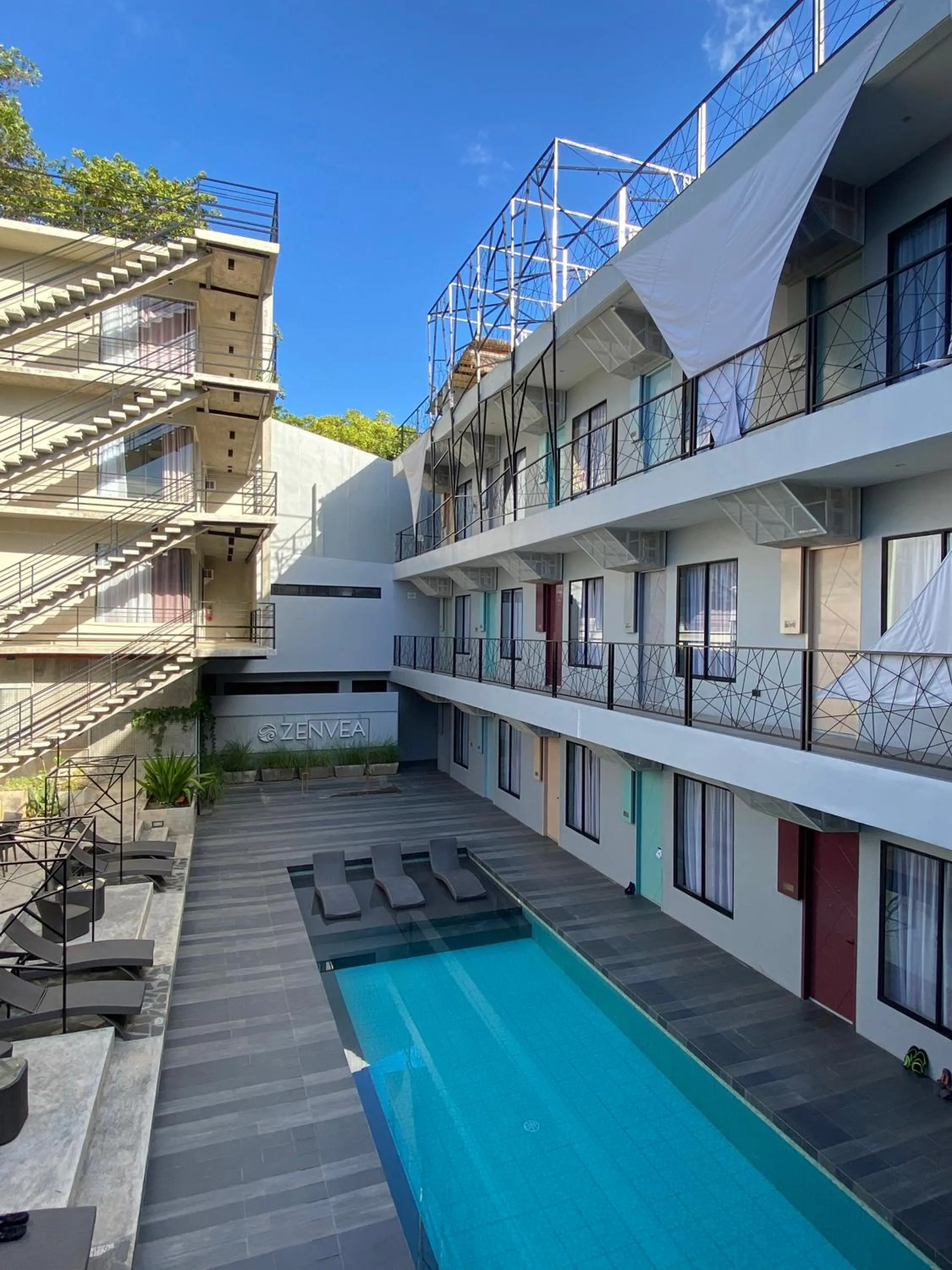 Pool view in Zenvea Hotel
