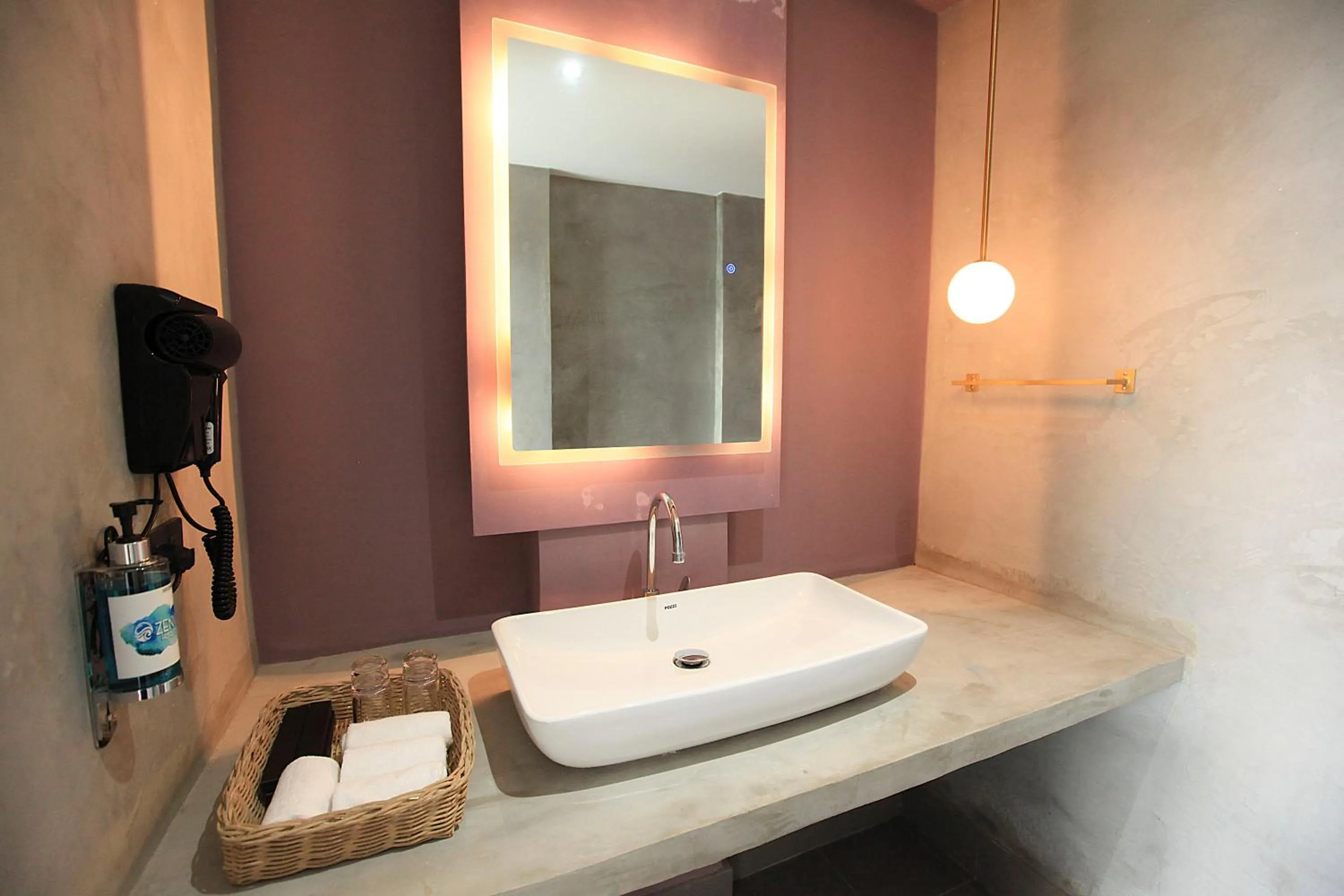 Bathroom in Zenvea Hotel